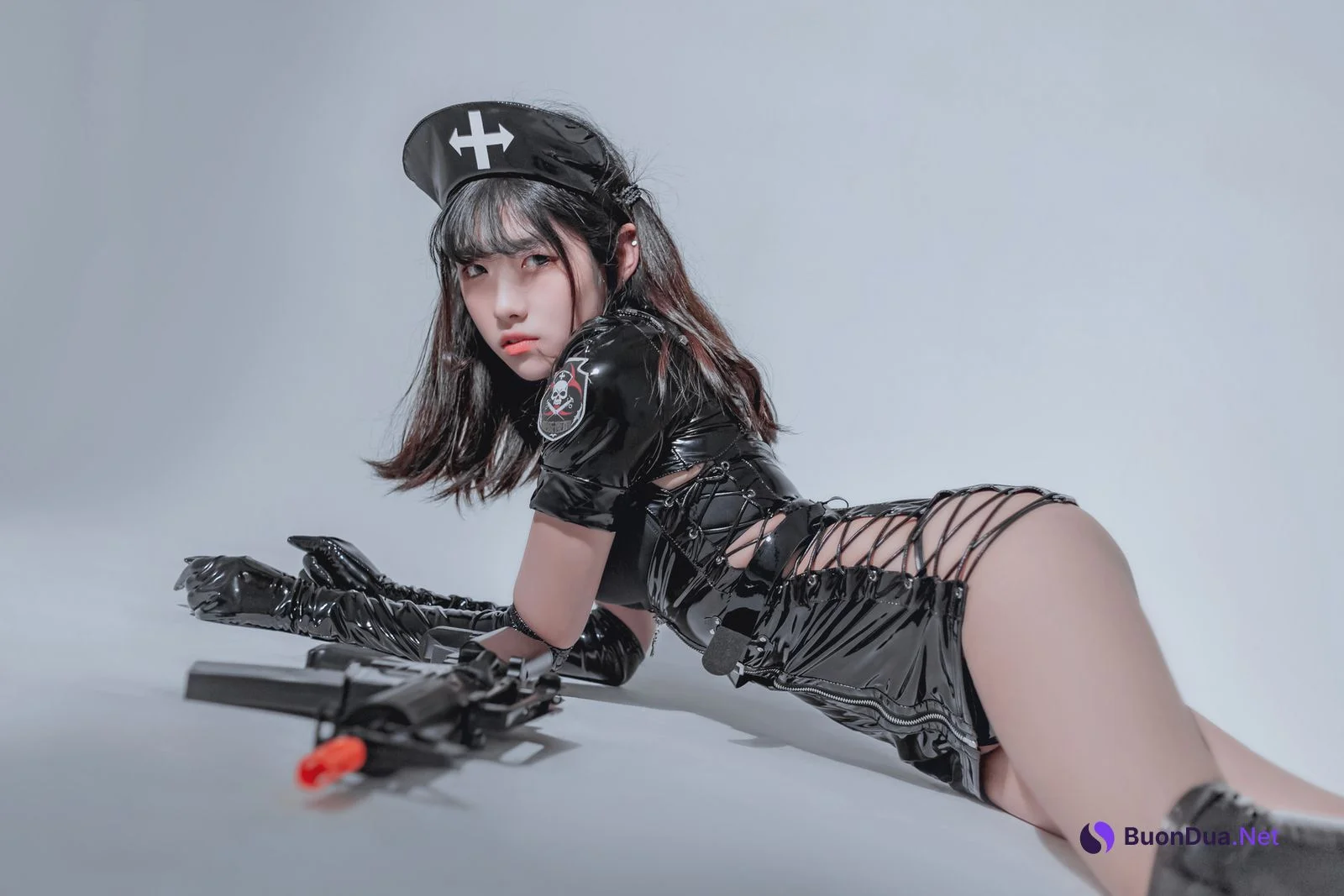 Sonson 손손, [Loozy] Dark Maid - Photo 16