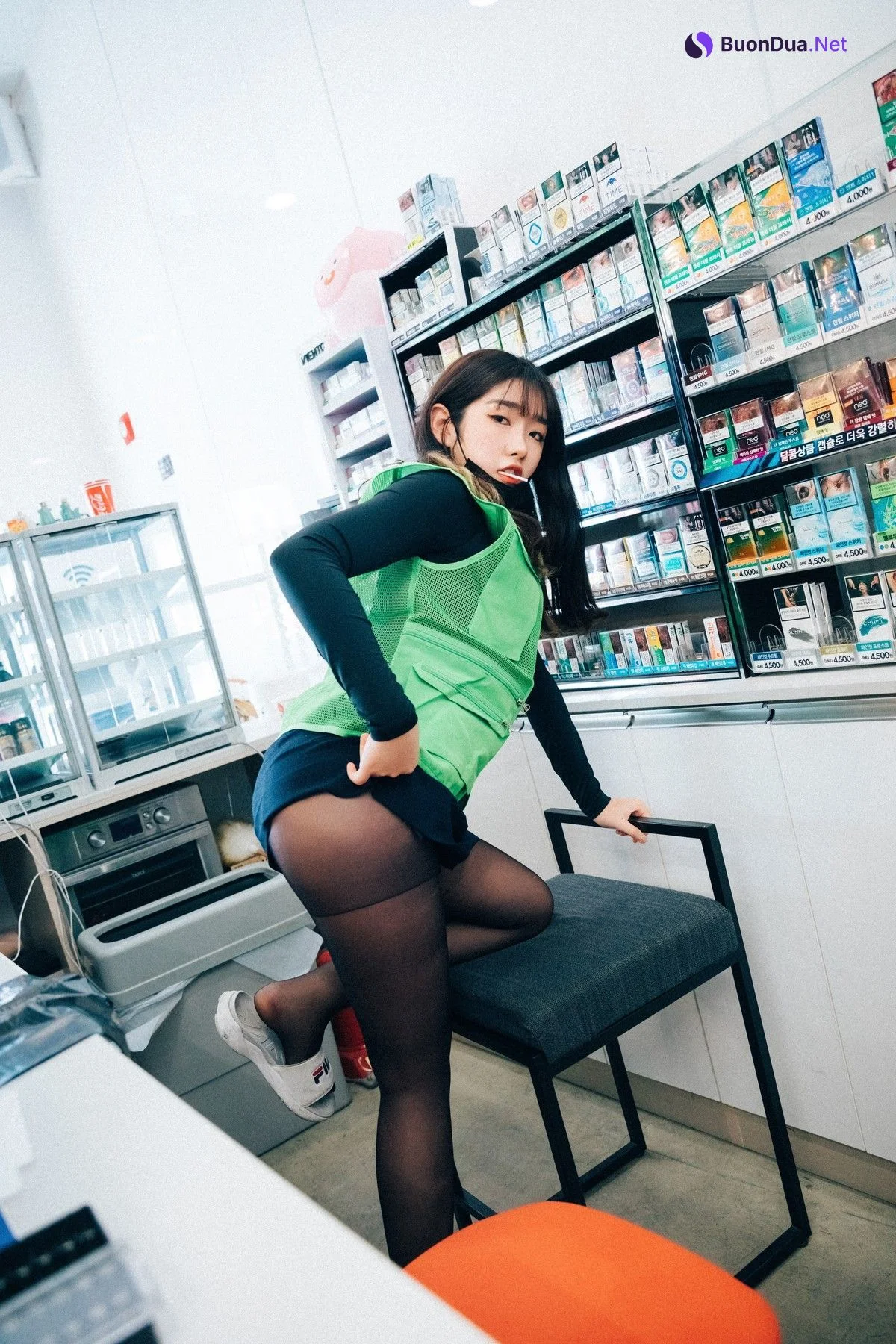 Sonson 손손, [Loozy] First Nipple Alba (S.Ver) Set.01 - Photo 10