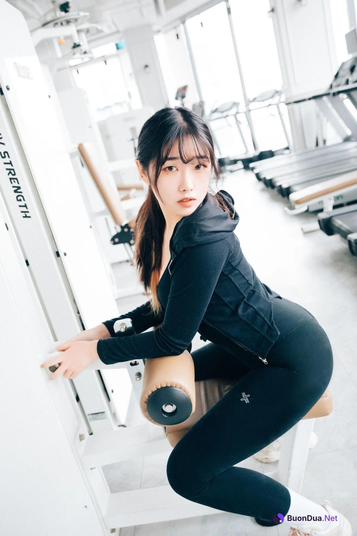Sonson 손손, [Loozy] Personal Trainer Set.02 - รูปภาพ 3