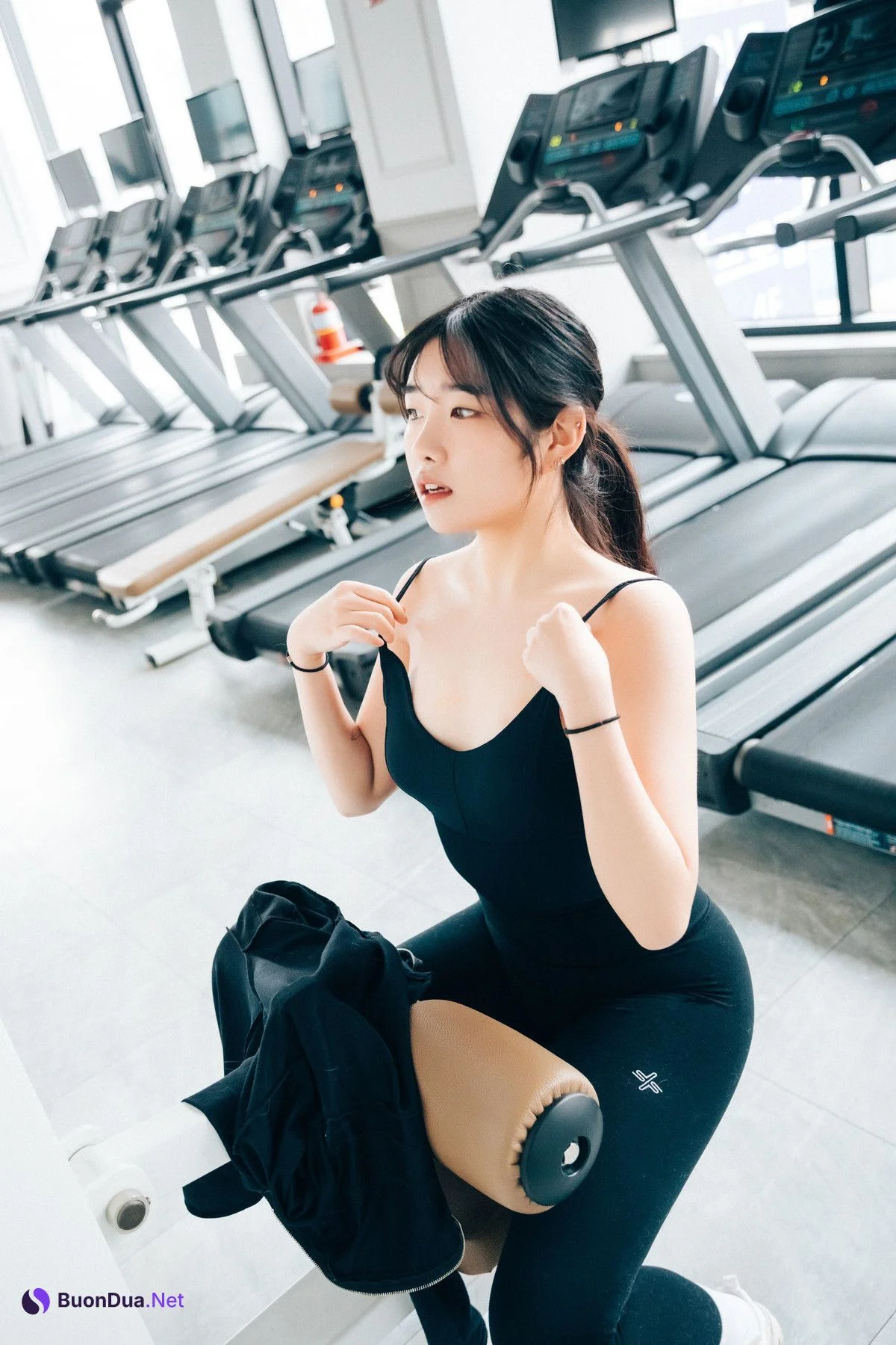 Sonson 손손, [Loozy] Personal Trainer Set.02 - รูปภาพ 4