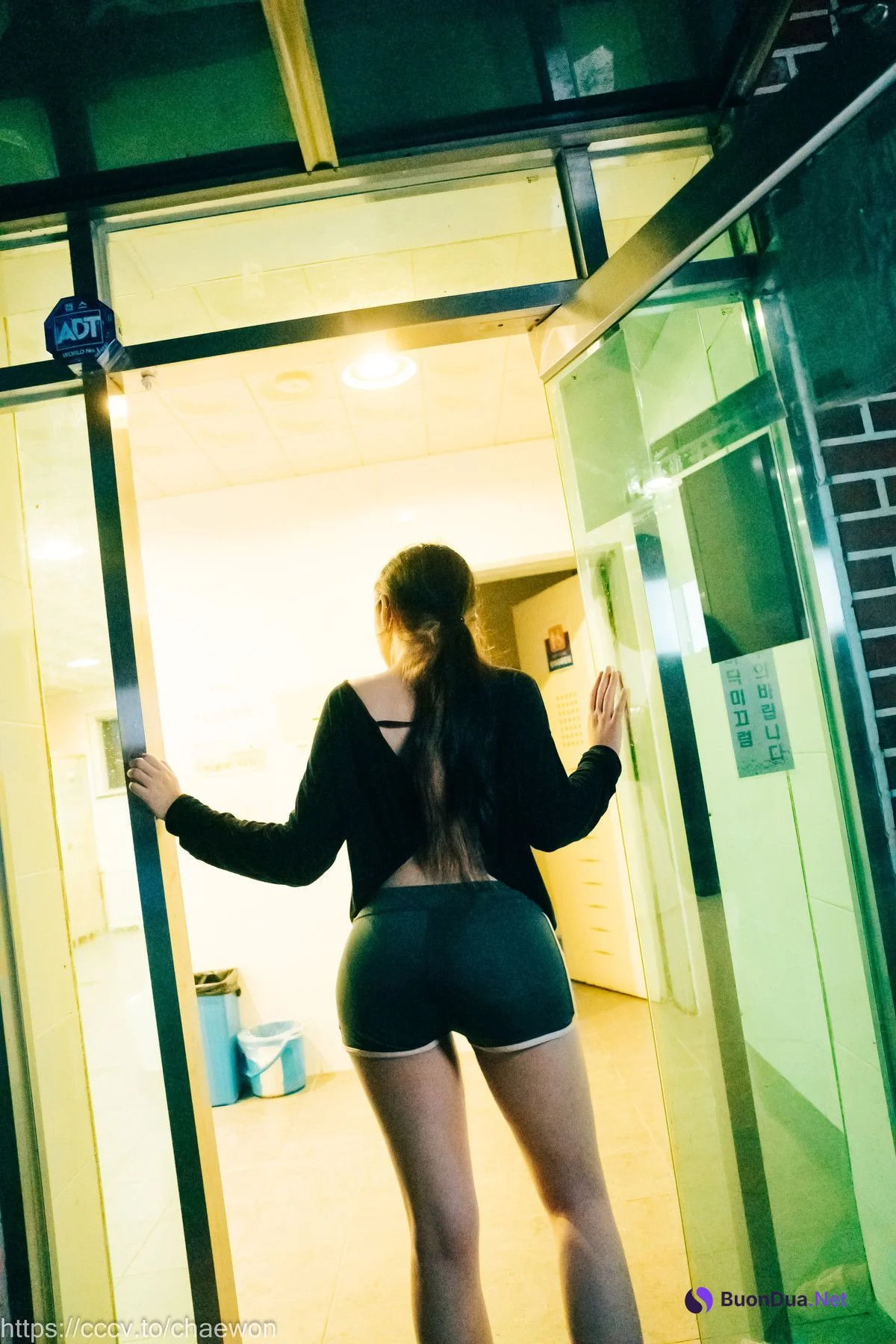 Sonson 손손, [Loozy] Public Toilet Set.02 - Photo 3