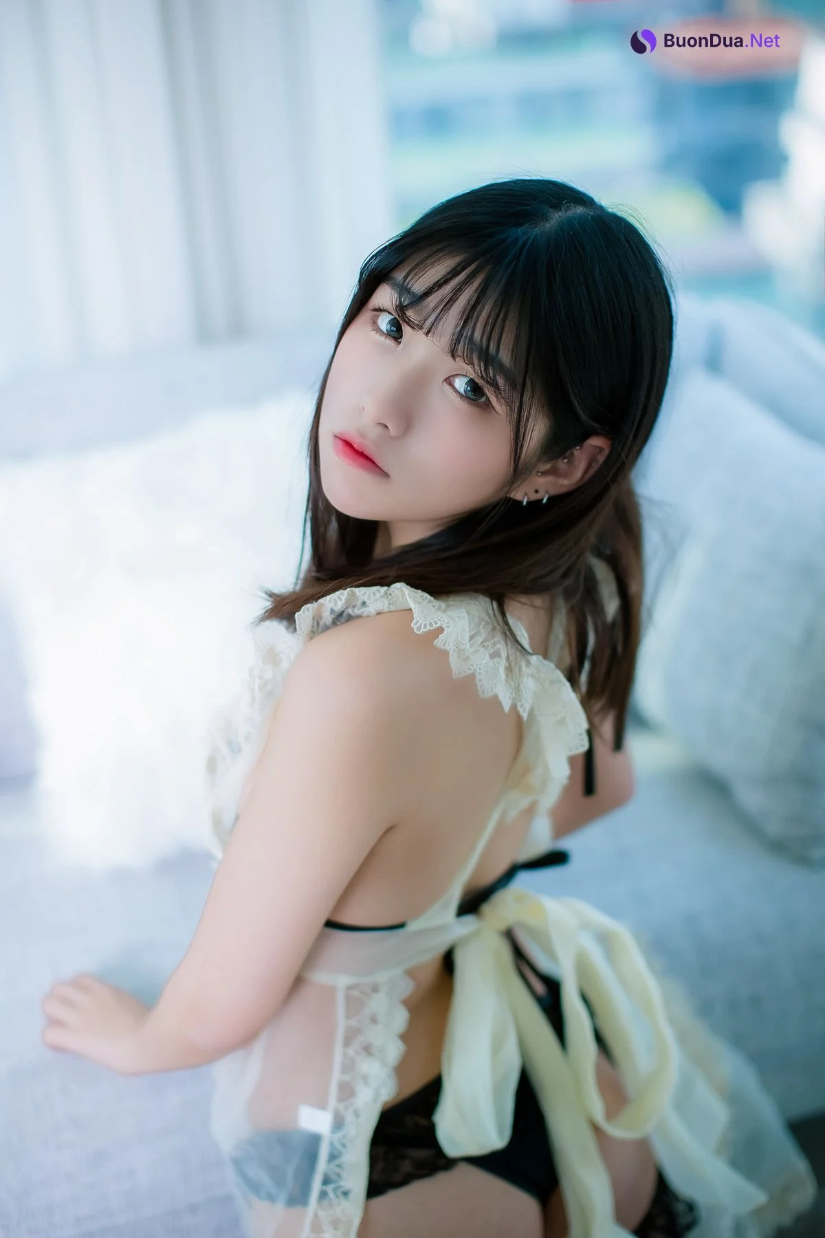 Sonson 손손, PhotoBook ‘Maid’s Gift’ - Photo 8