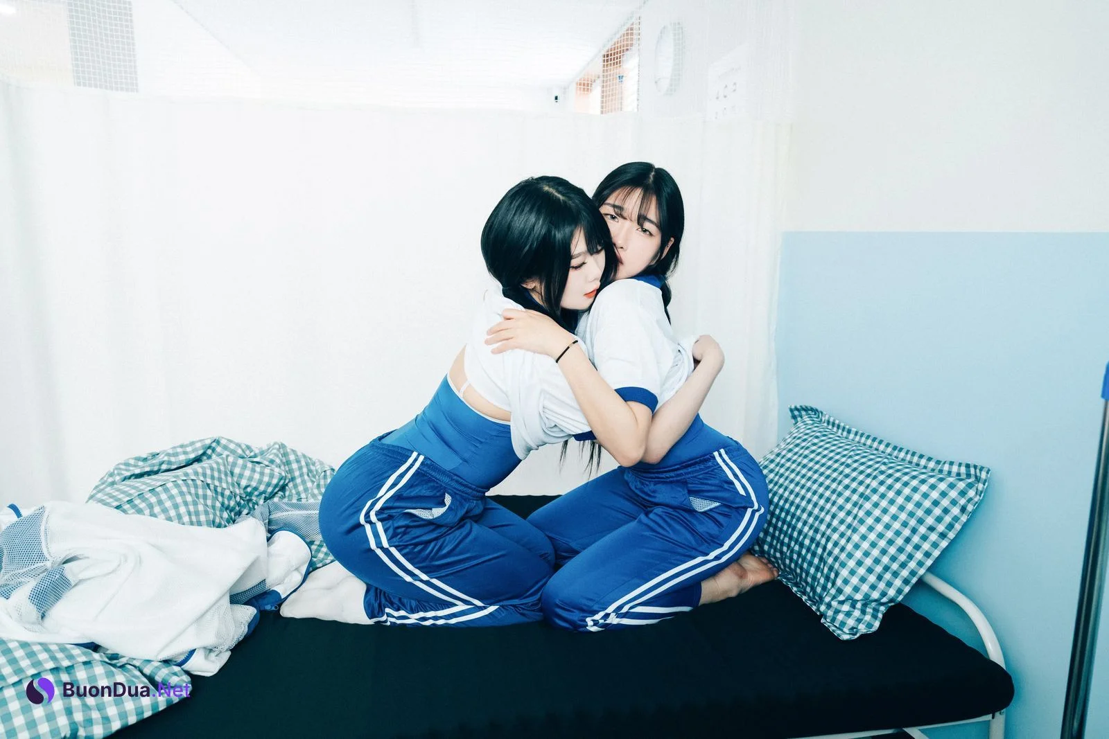 Sonson 손손, ZIA.Kwon 권지아, [Loozy] Bitch Academy Set.03 - Photo 14