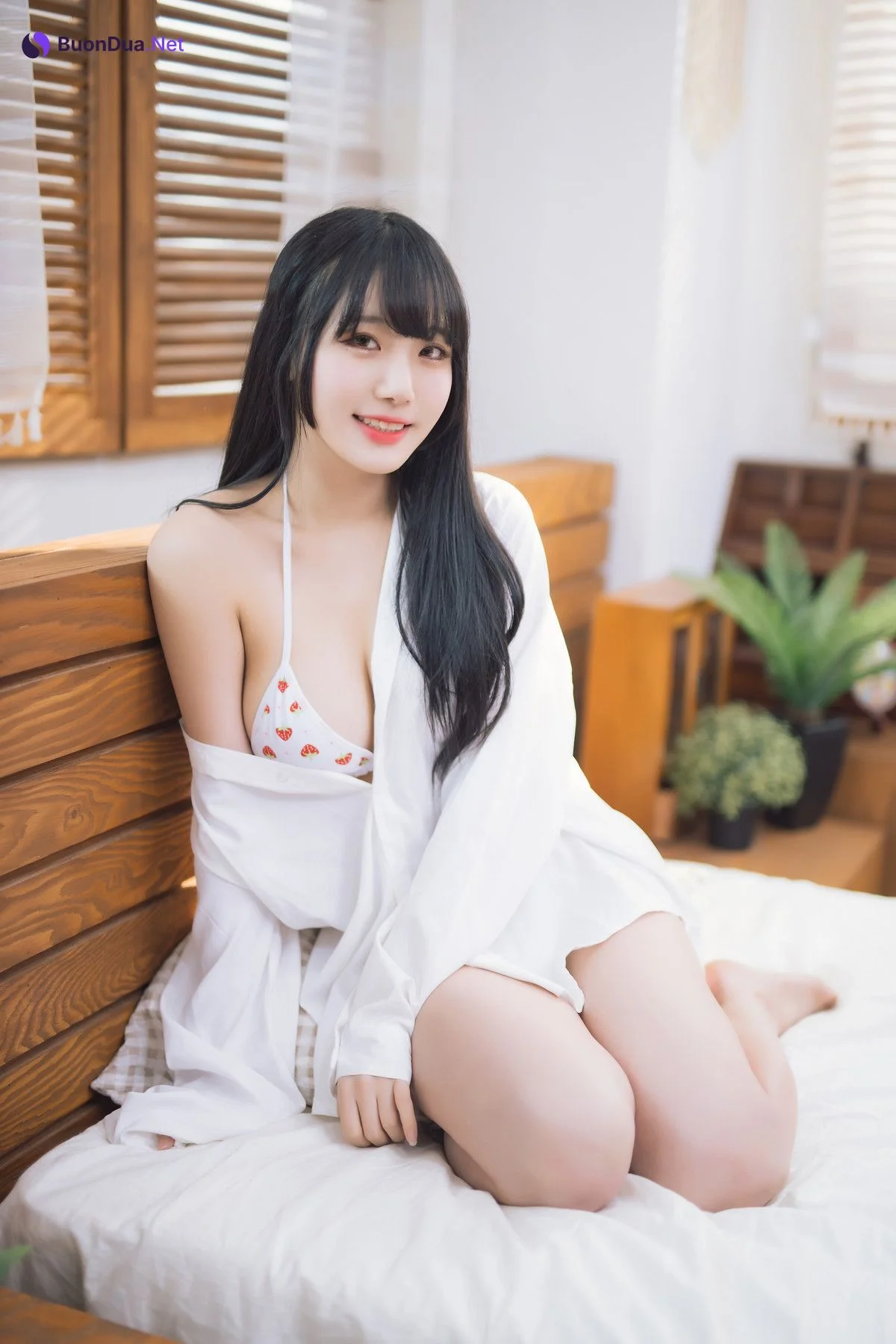 Sooflower 수련수련, Strawberry Photobook Set.01 - Photo 13
