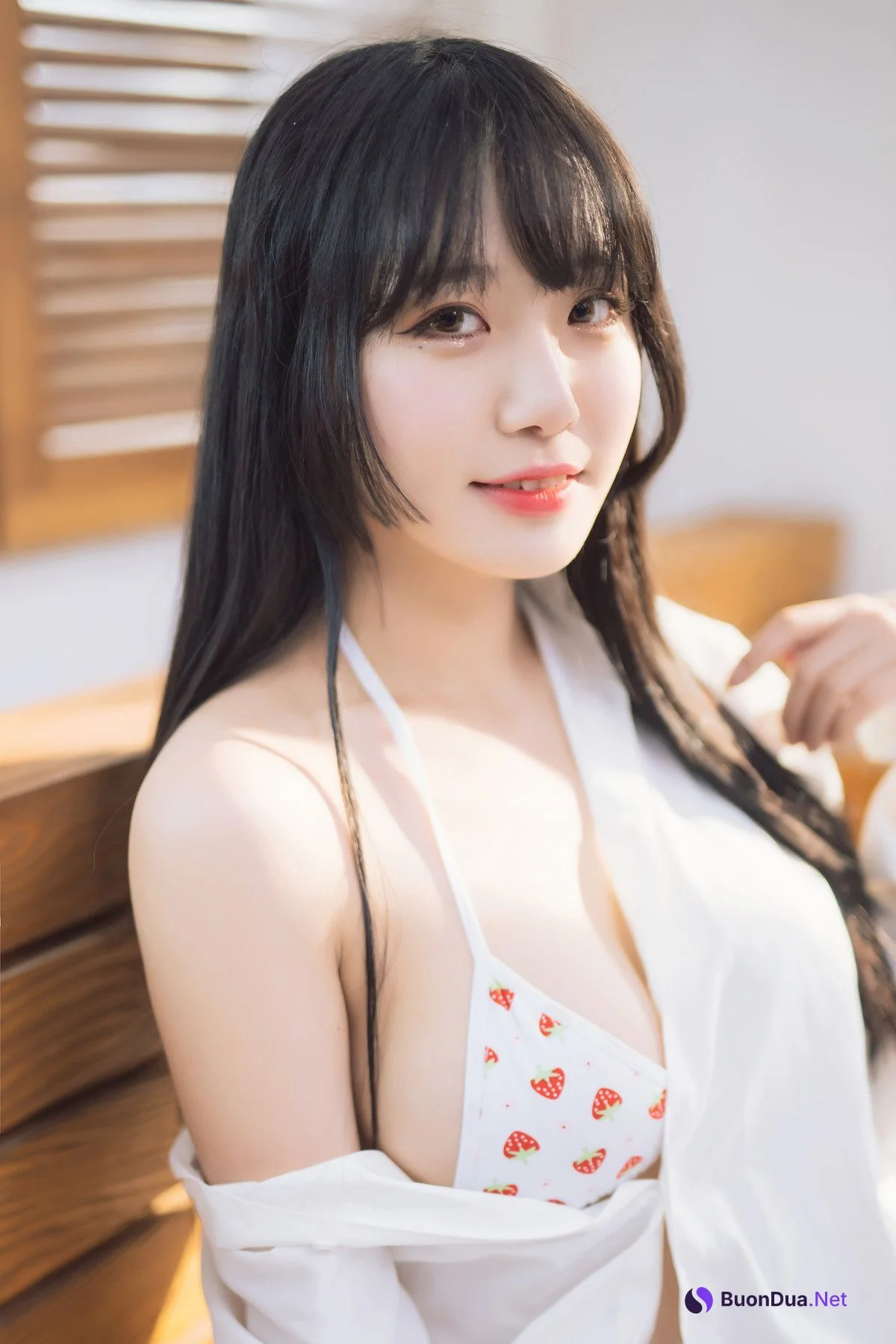 Sooflower 수련수련, Strawberry Photobook Set.01 - Photo 14