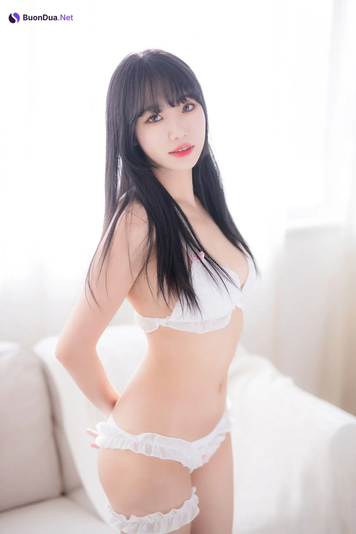 Sooflower 수련수련, Strawberry Photobook Set.02 - Photo 18