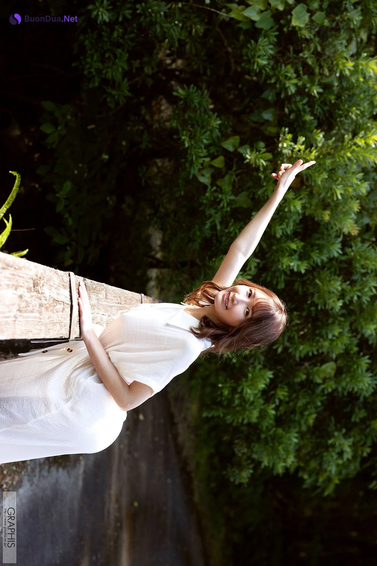 Sora Amakawa 天川そら, Graphis Early Summer Special [NATURAL] Vol.03 - Photo 3