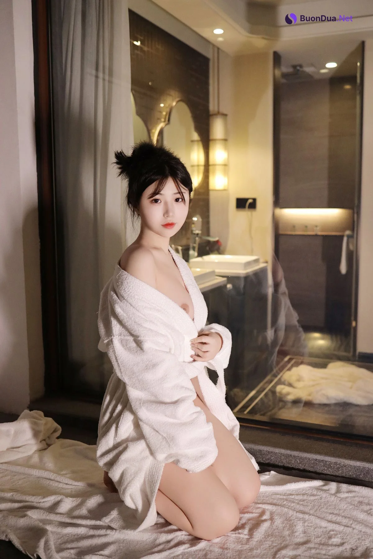 秀人網陳小花 SPA摸油超級誘惑 大尺度漏點 抓捏奶子 - Photo 5