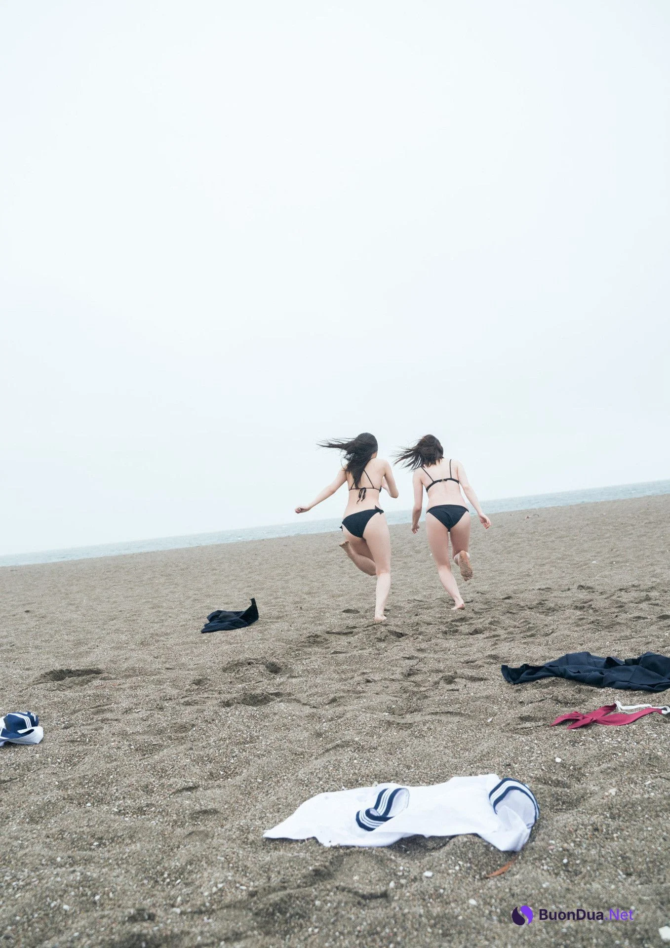 山田南実＆蓼沼優衣, STRiKE! デジタル写真集 [LIBERATION] Set.02 - รูปภาพ 17