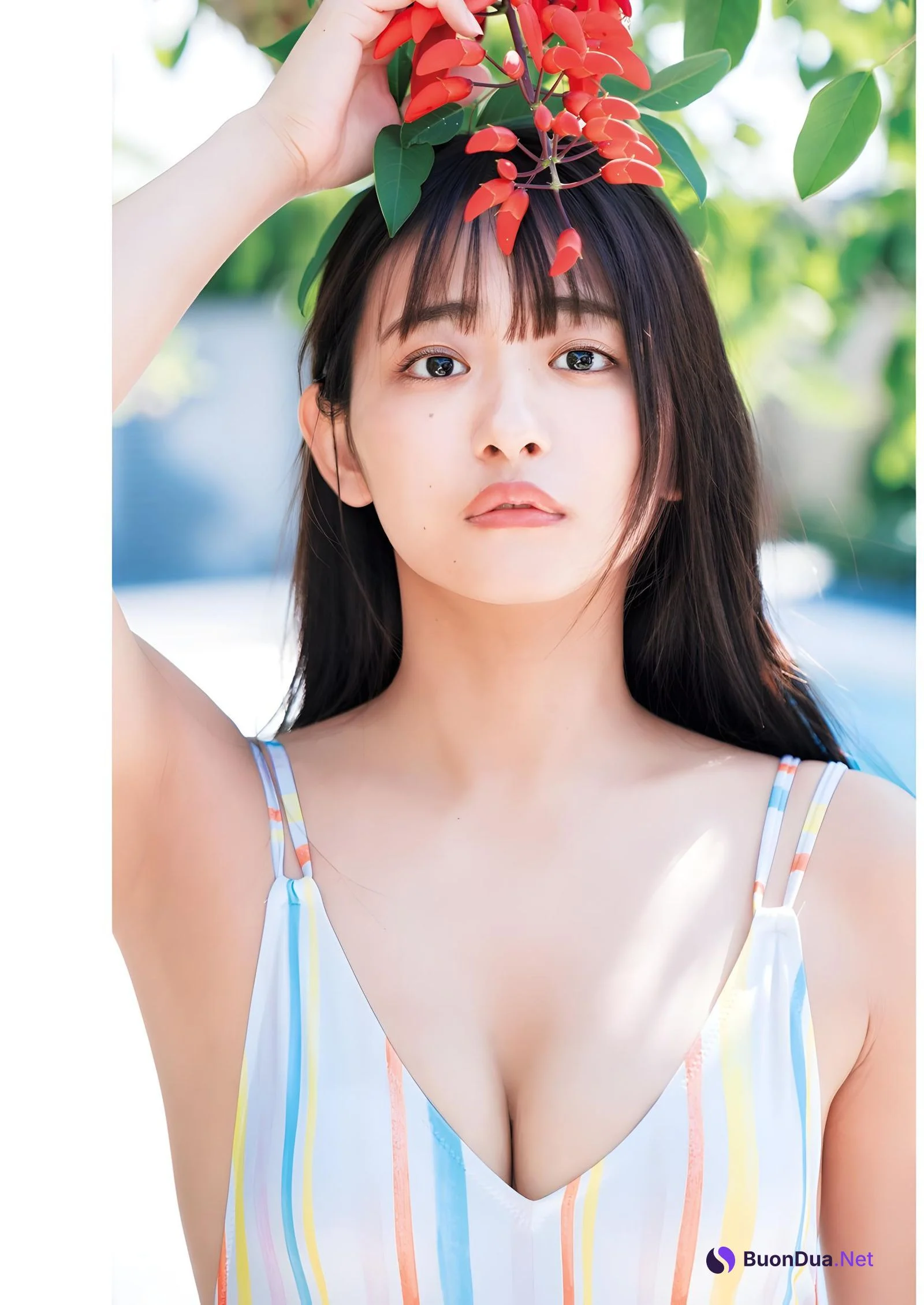 Sumire Takakura 高倉菫, Young Jump 2024 No.01 (ヤングジャンプ 2024年1号) - Photo 3