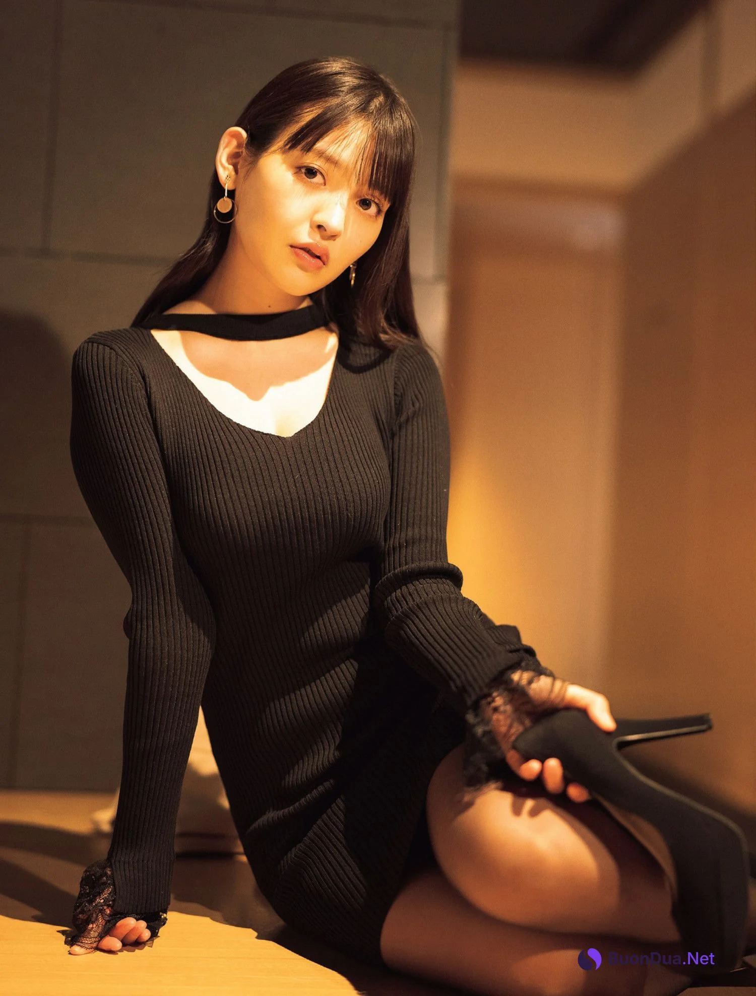 Sumire Uesaka 上坂すみれ, FLASH 2022.11.15 (フラッシュ 2022年11月15日号) - Photo 3