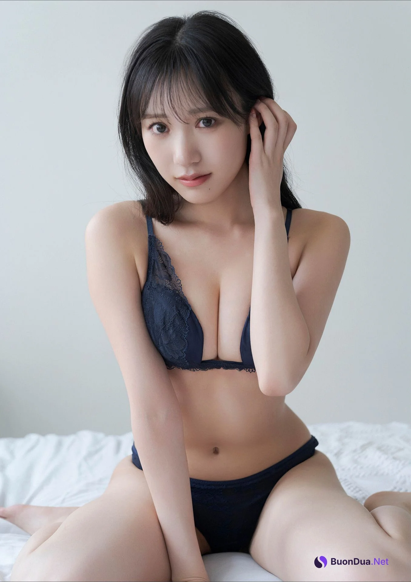 Sumire Yokono 横野すみれ, BUBKAデジタル写真集 「そのカーブ、反則級！」 Set.01 - Photo 12