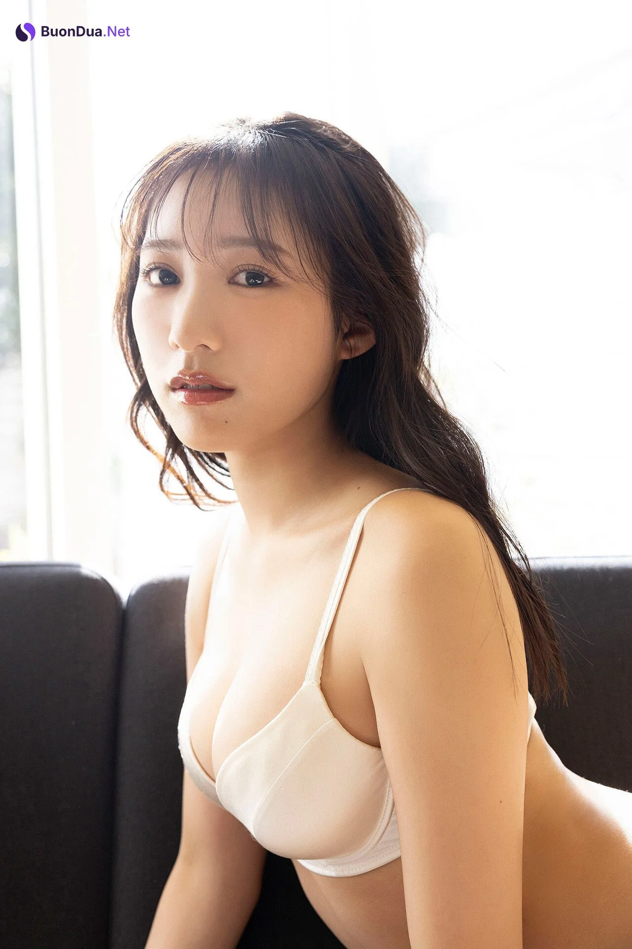 Sumire Yokono 横野すみれ, FLASHデジタル写真集 「どこ見てるの？」 Set.02 - Photo 13