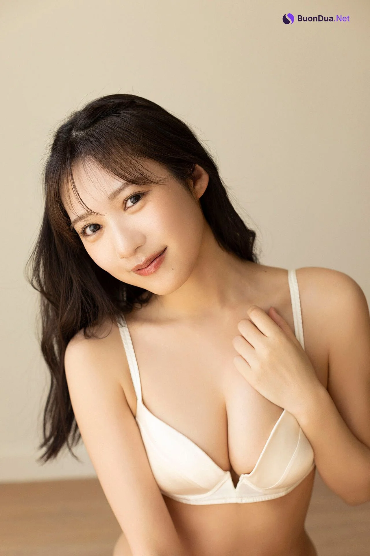 Sumire Yokono 横野すみれ, FLASHデジタル写真集 「どこ見てるの？」 Set.02 - Photo 18