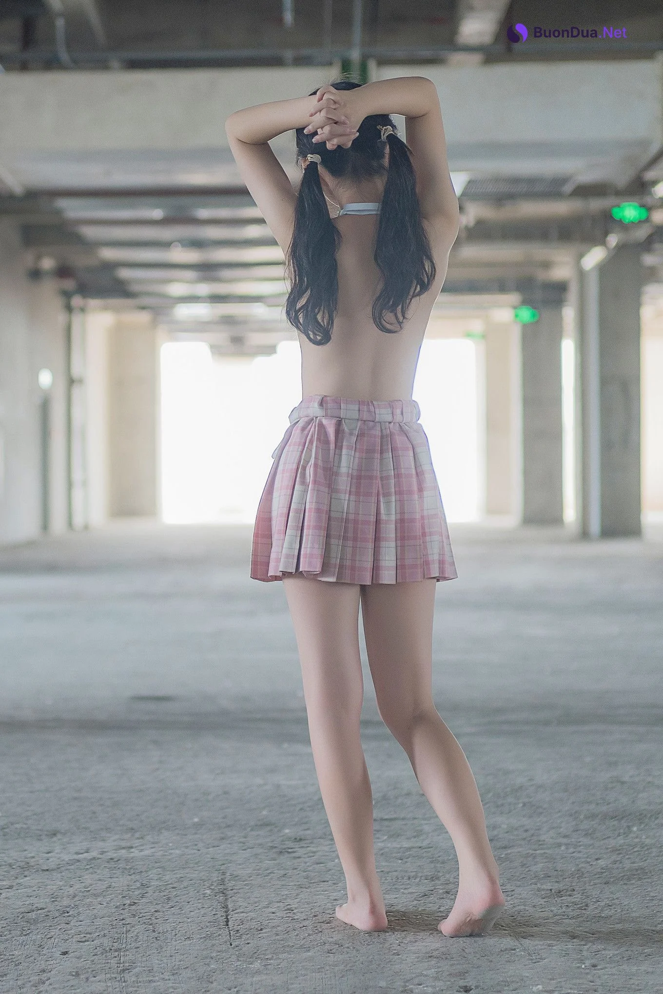 杪夏summer, ヌード写真集 工作服露出 - 照片 8