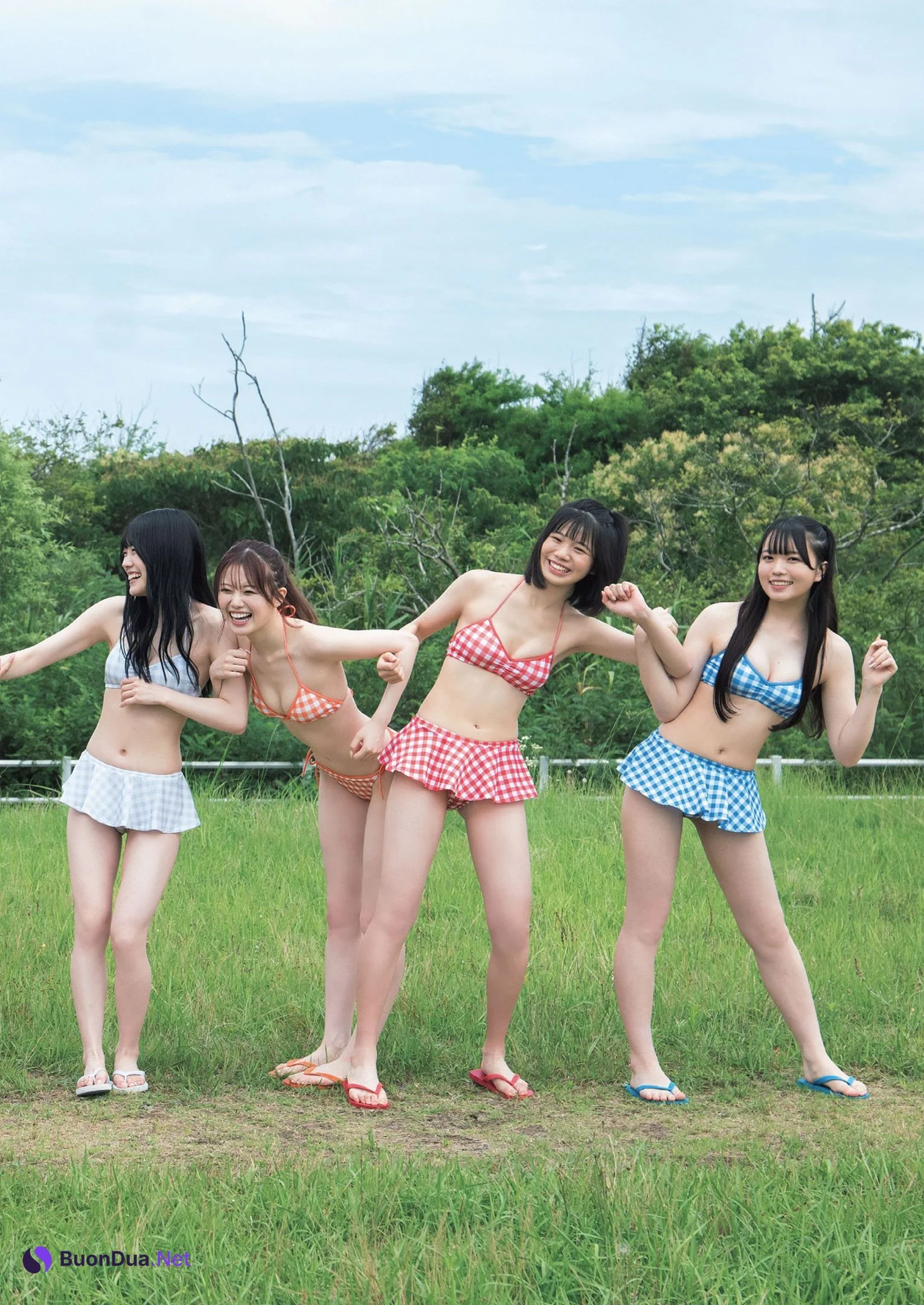 SUPER☆GiRLS, Weekly Playboy 2022 No.33 (週刊プレイボーイ 2022年33号) - Photo 8