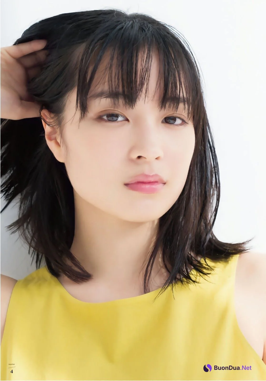 Suzu Hirose 広瀬すず, Shonen Magazine 2019 No.17 (少年マガジン 2019年17号) - Photo 3