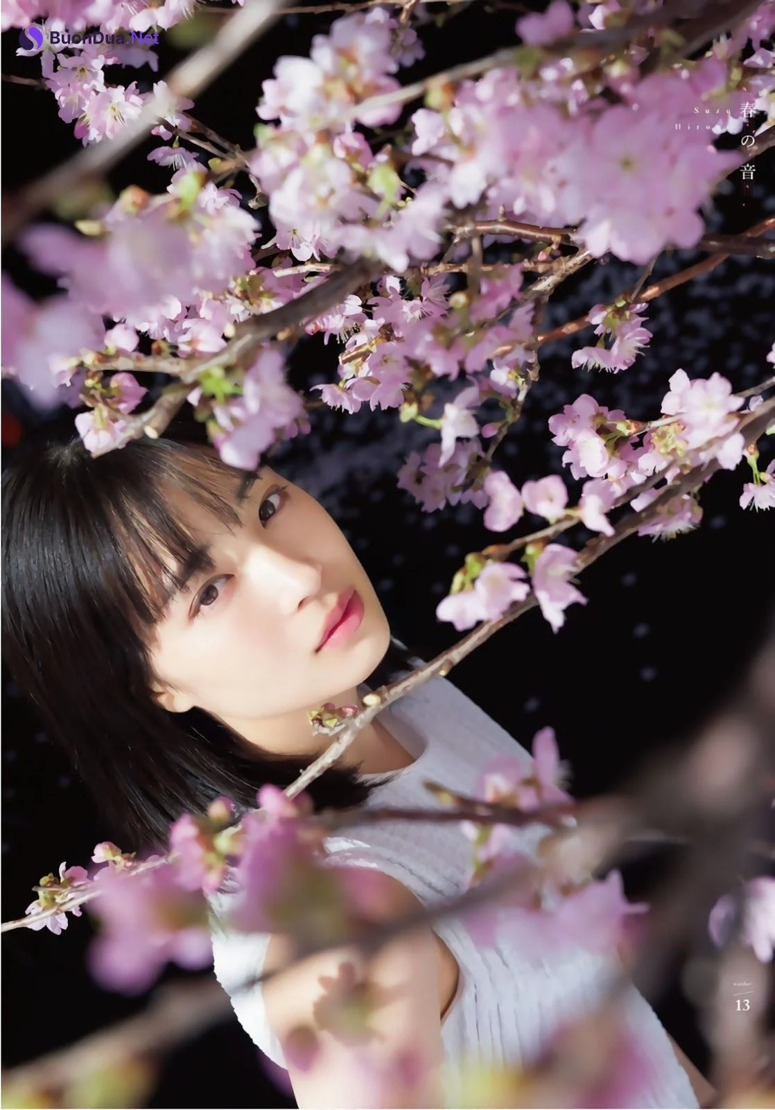 Suzu Hirose 広瀬すず, Shonen Magazine 2019 No.17 (少年マガジン 2019年17号) - Photo 7