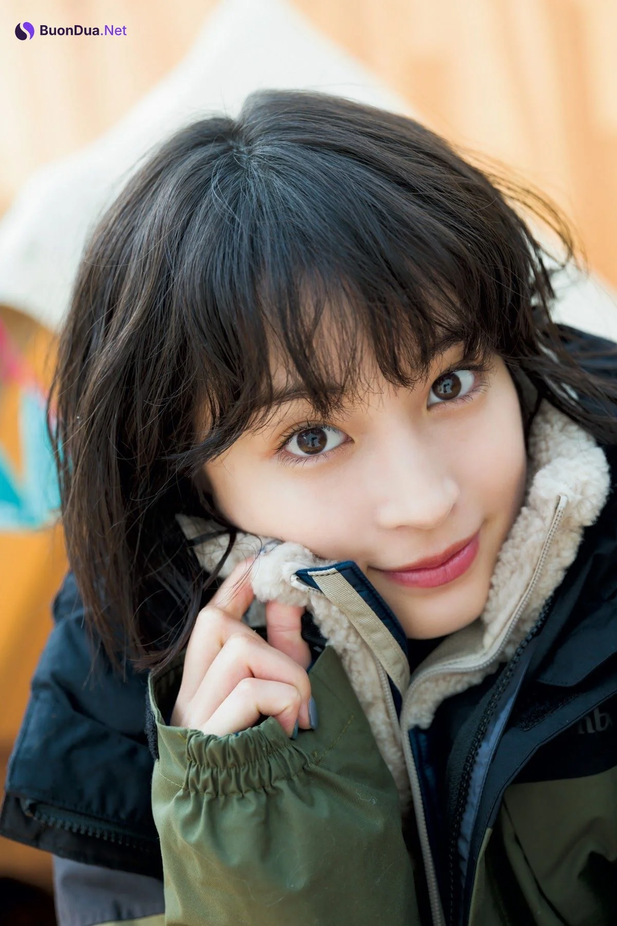 Suzu Hirose 広瀬すず, Shonen Magazine 2021 No.10 (週刊少年マガジン 2021年10号) - Photo 14