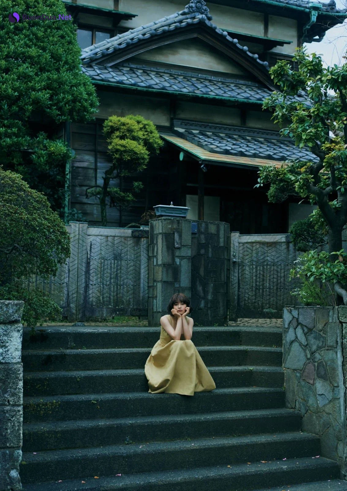 Suzu Hirose 広瀬すず, Shukan Bunshun 2021.05.06 (週刊文春 2021年5月6日号) - Photo 7