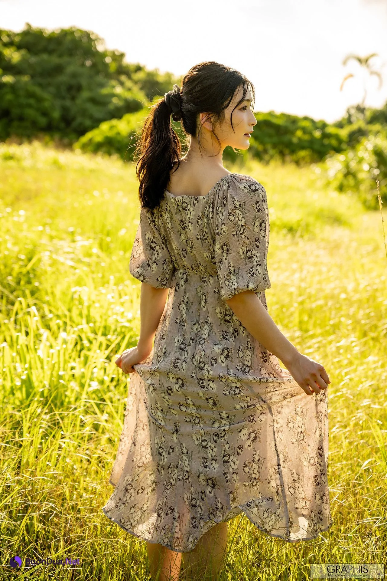 Suzu Honjo 本庄鈴, Graphis Gals 「Devine」 Vol.06 - Photo 17