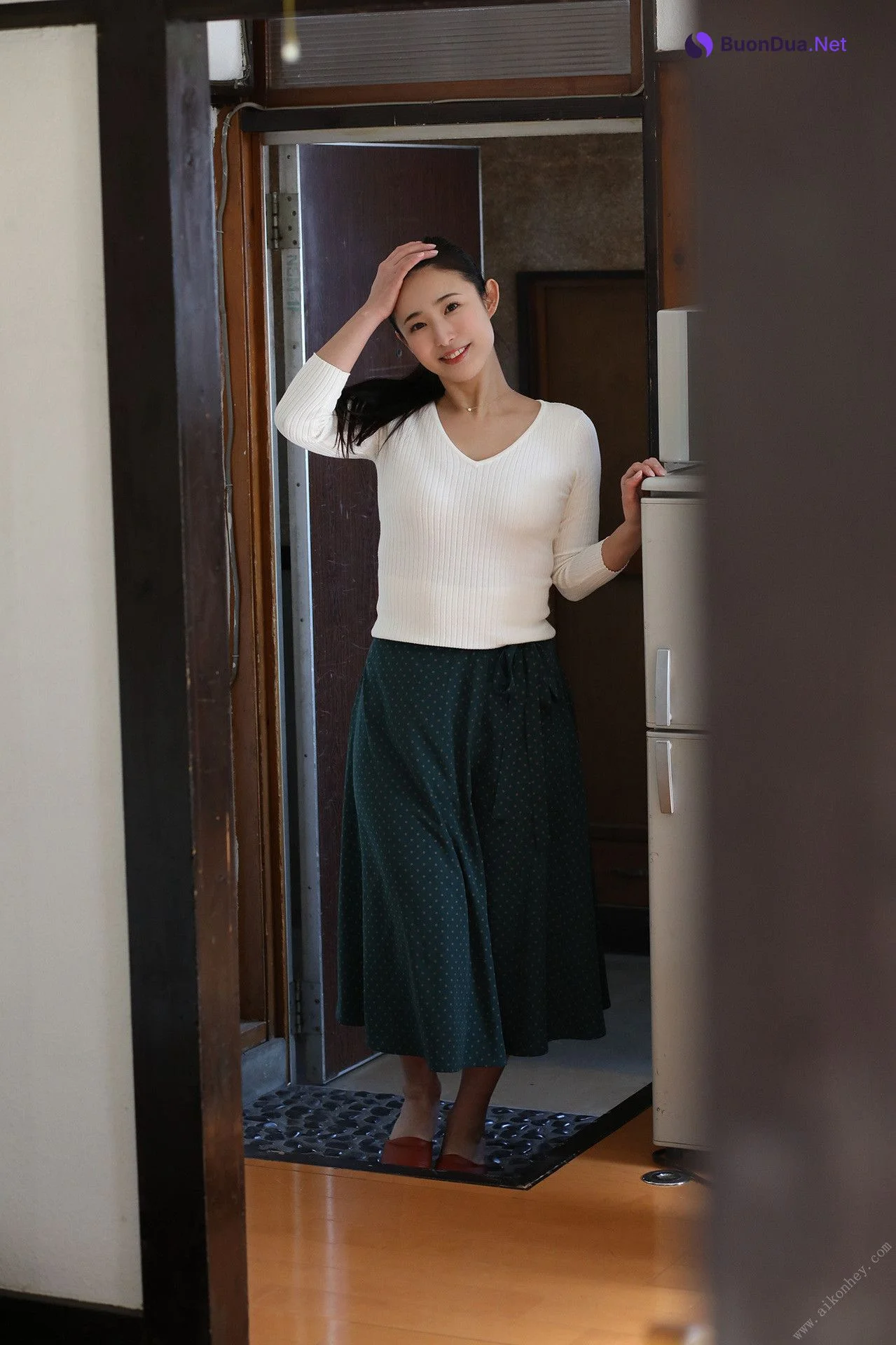 Suzu Matsuoka 松岡すず, 週刊ポストデジタル写真集 「すずさんが好きすぎて…」 Set.01 - Photo 9