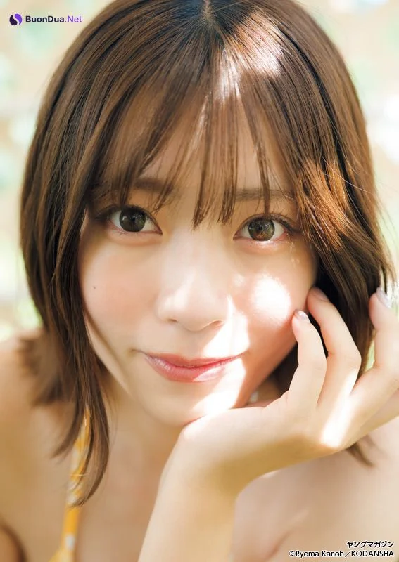 Suzu Sannomiya 三野宮鈴, Young Magazine 2022 No.48 (ヤングマガジン 2022年48号) - Photo 6