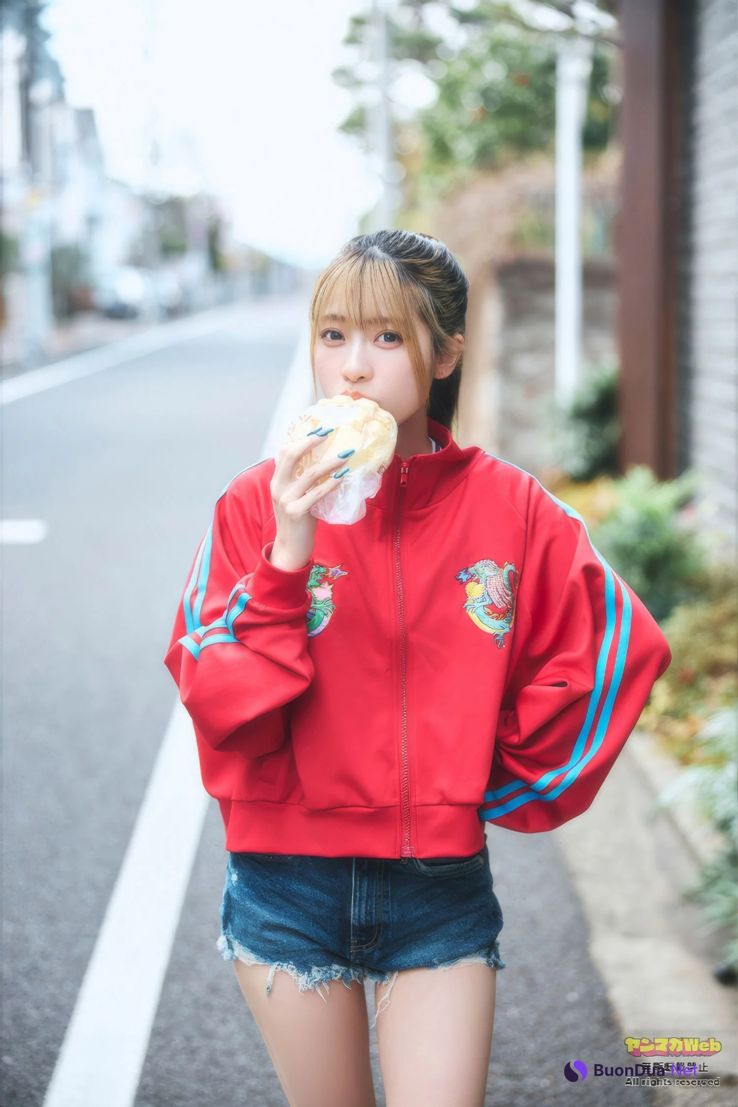 Suzu Sannomiya 三野宮鈴, Young Magazine 2025 No.19 (ヤングマガジン 2025年19号) - Photo 5