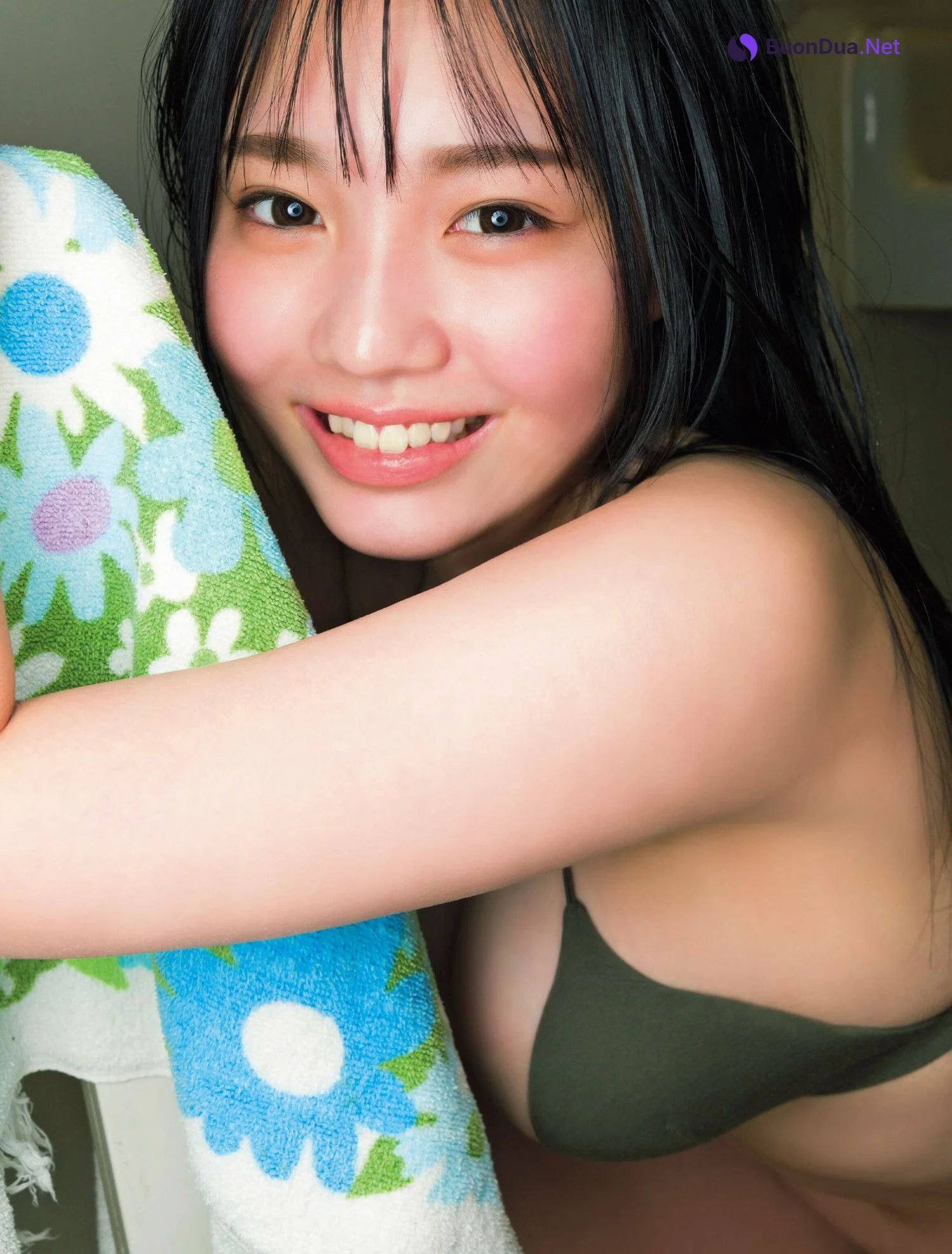 Suzu Suzuhara 鈴原すず, FRIDAY 2023.03.24 (フライデー 2023年3月24日号) - Photo 9