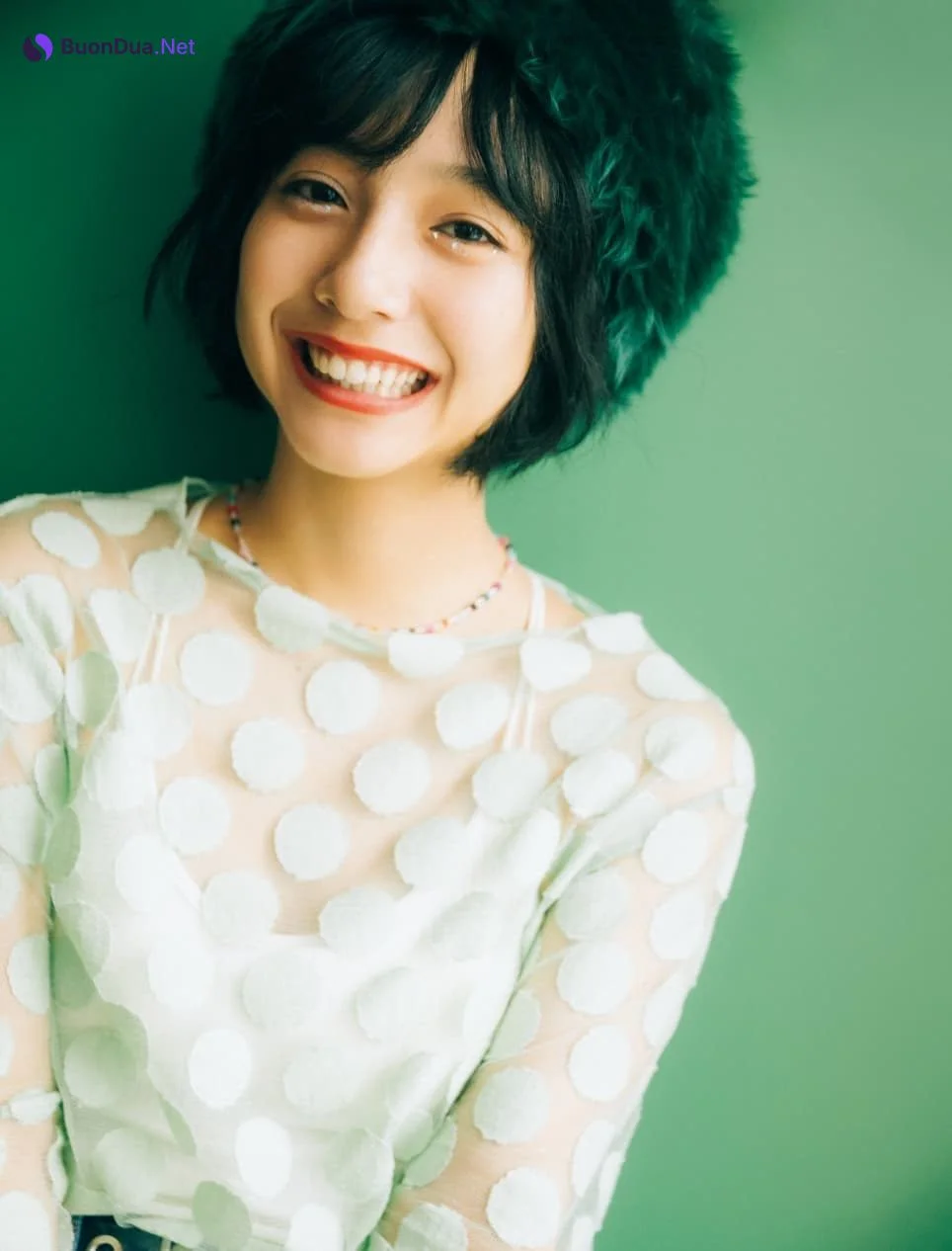 Suzu Yamanouchi 山之内すず, FRIDAY 2021.03.19 (フライデー 2021年3月19日号) - Photo 5