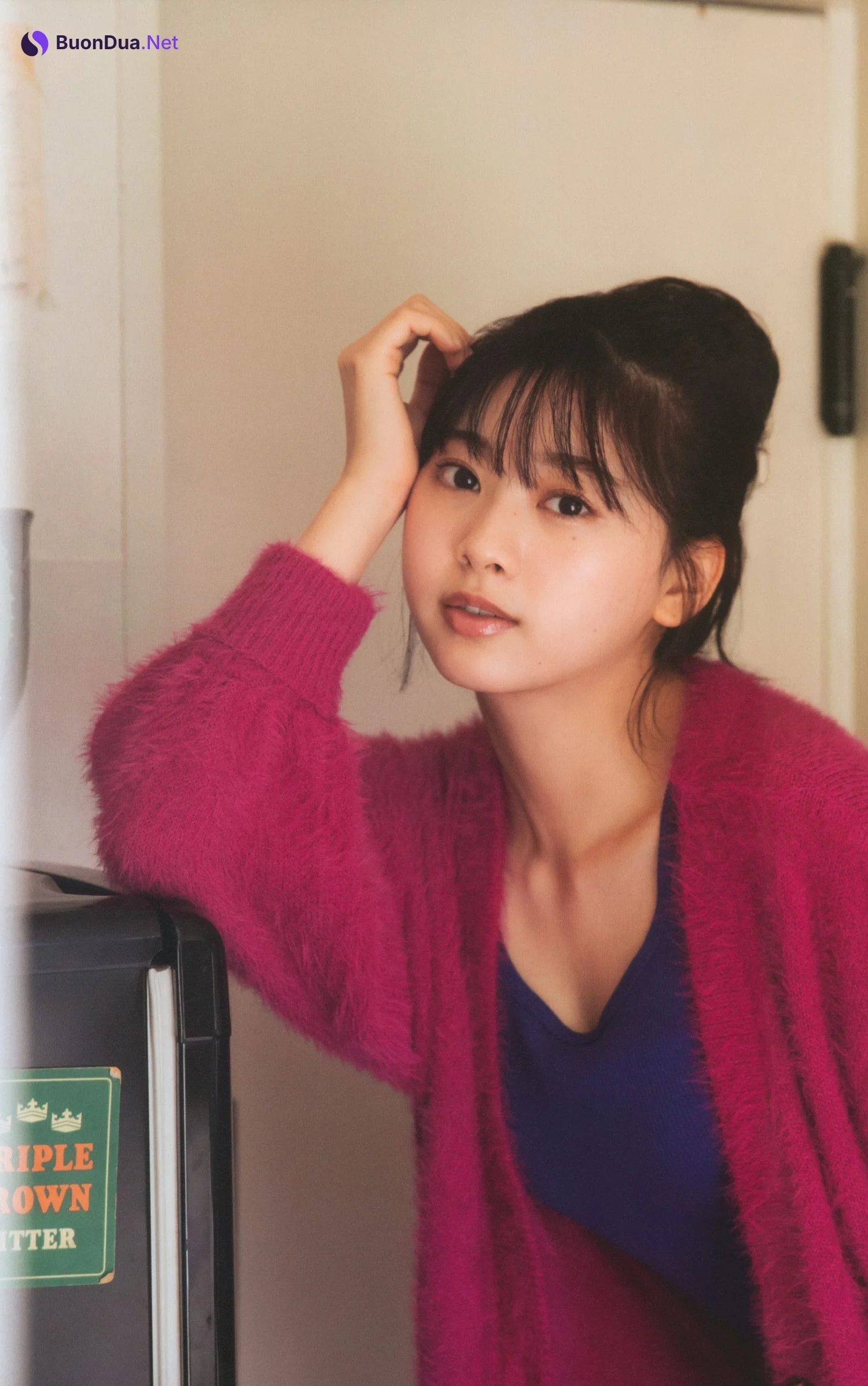 Suzuka Tomita 富田鈴花, BRODY 2022 No.12 (ブロディ 2022年12月号) - Photo 3
