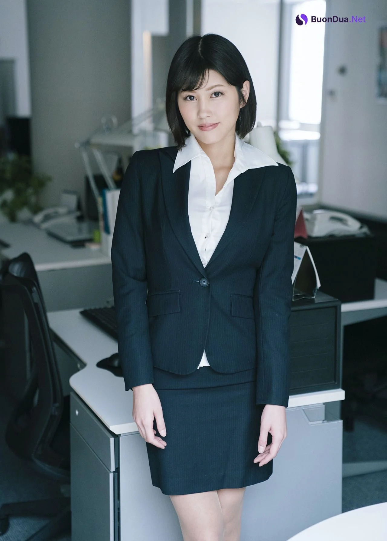 Suzume Mino 美乃すずめ, アサ芸SEXY女優写真集 「愛人のスズメ」 Set.02 - Photo 2
