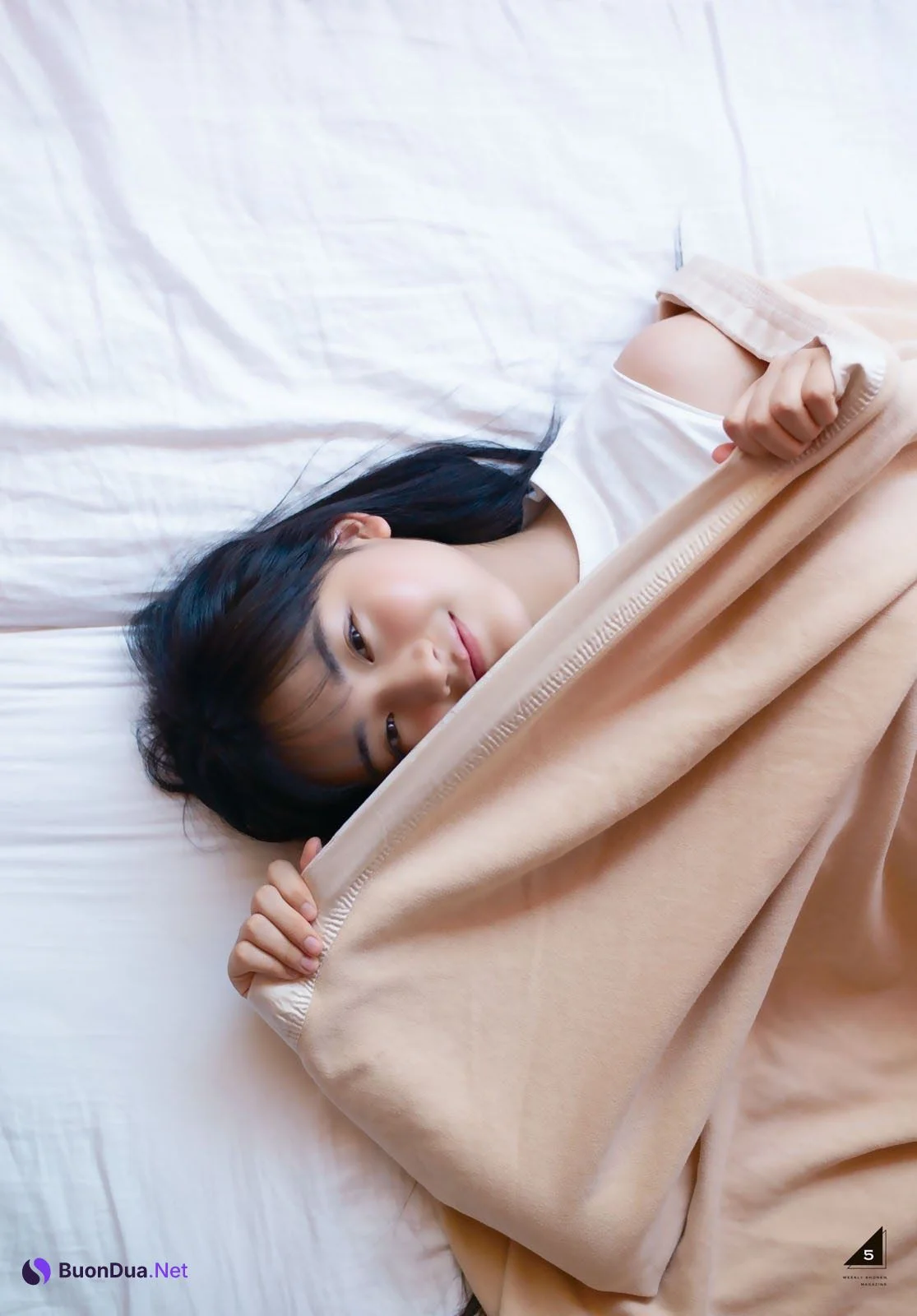 Ten Yamasaki 山﨑天, Shonen Magazine 2021 No.44 (週刊少年マガジン 2021年44号) - Photo 6