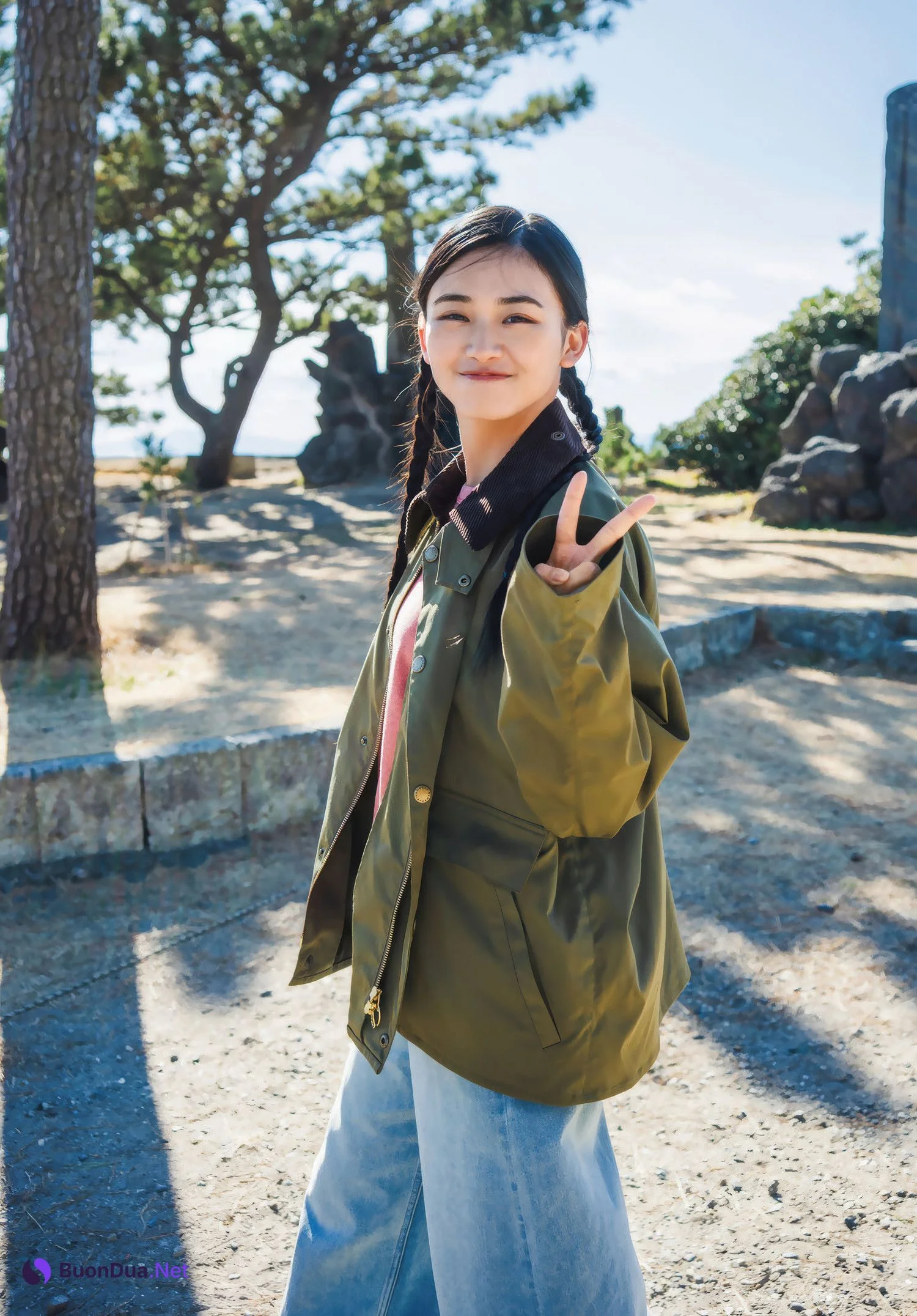 Ten Yamasaki 山﨑天, Shonen Magazine 2025 No.16 (週刊少年マガジン 2025年16号) - Photo 9