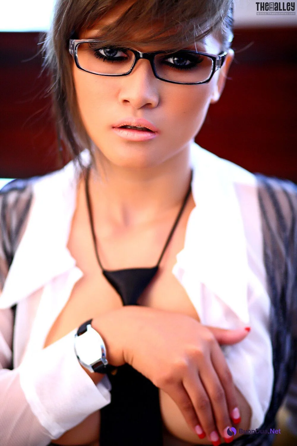 [The Black Alley] Leona Photo Set.02 - Photo 11