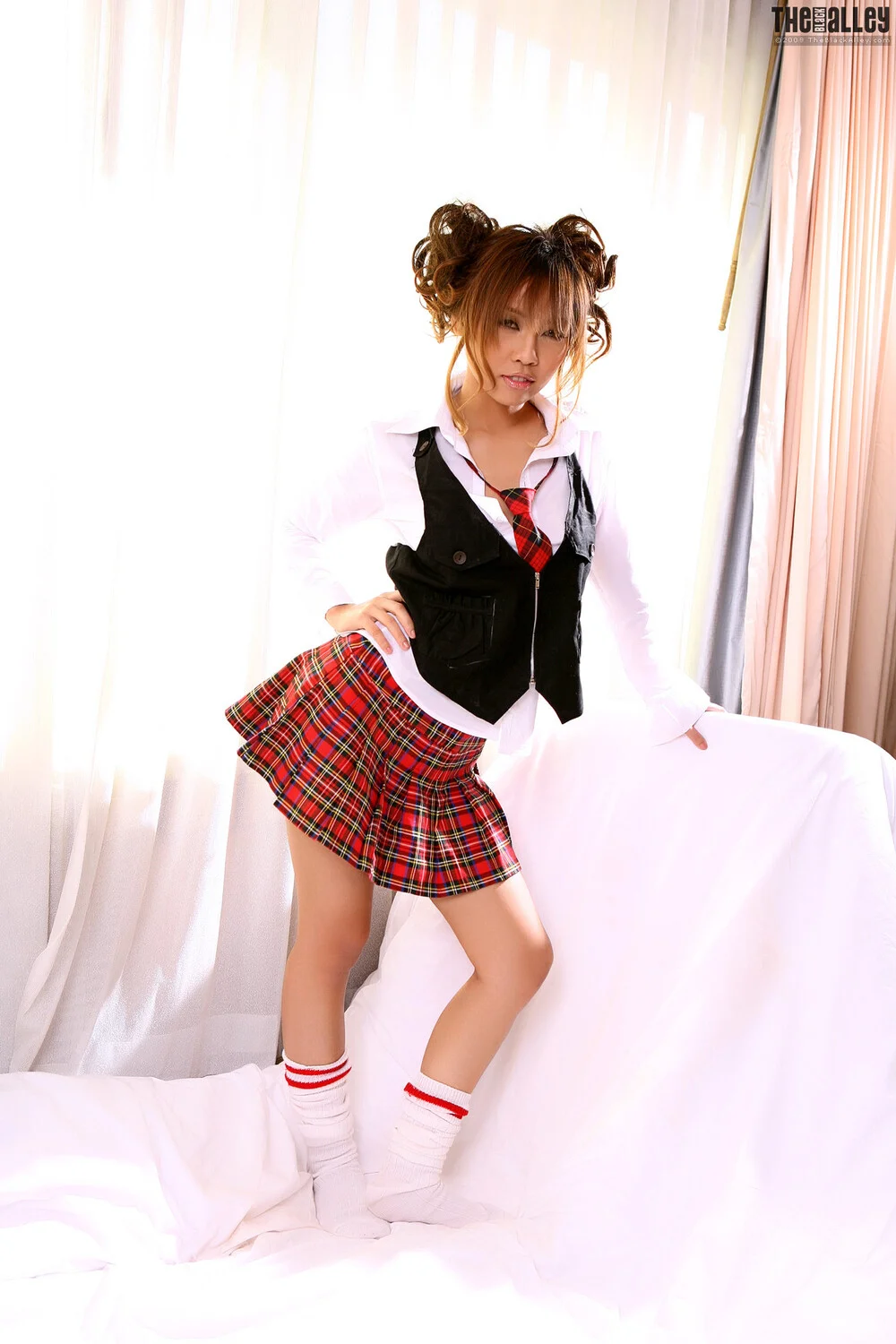 [The Black Alley] Minny Fong Photo Set.06