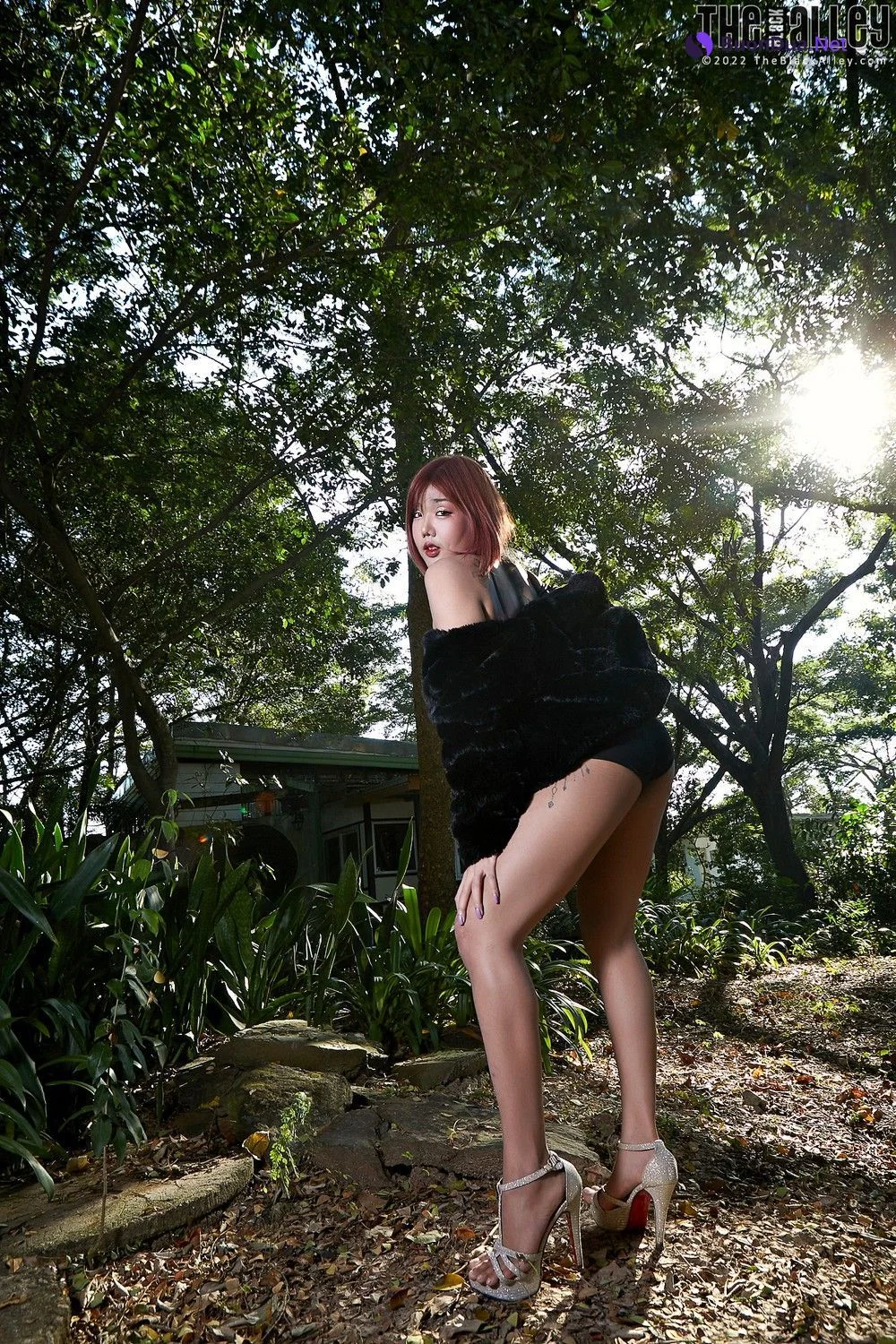 [The Black Alley] Niki Photo Set.25 (2021.12.21) - Photo 6