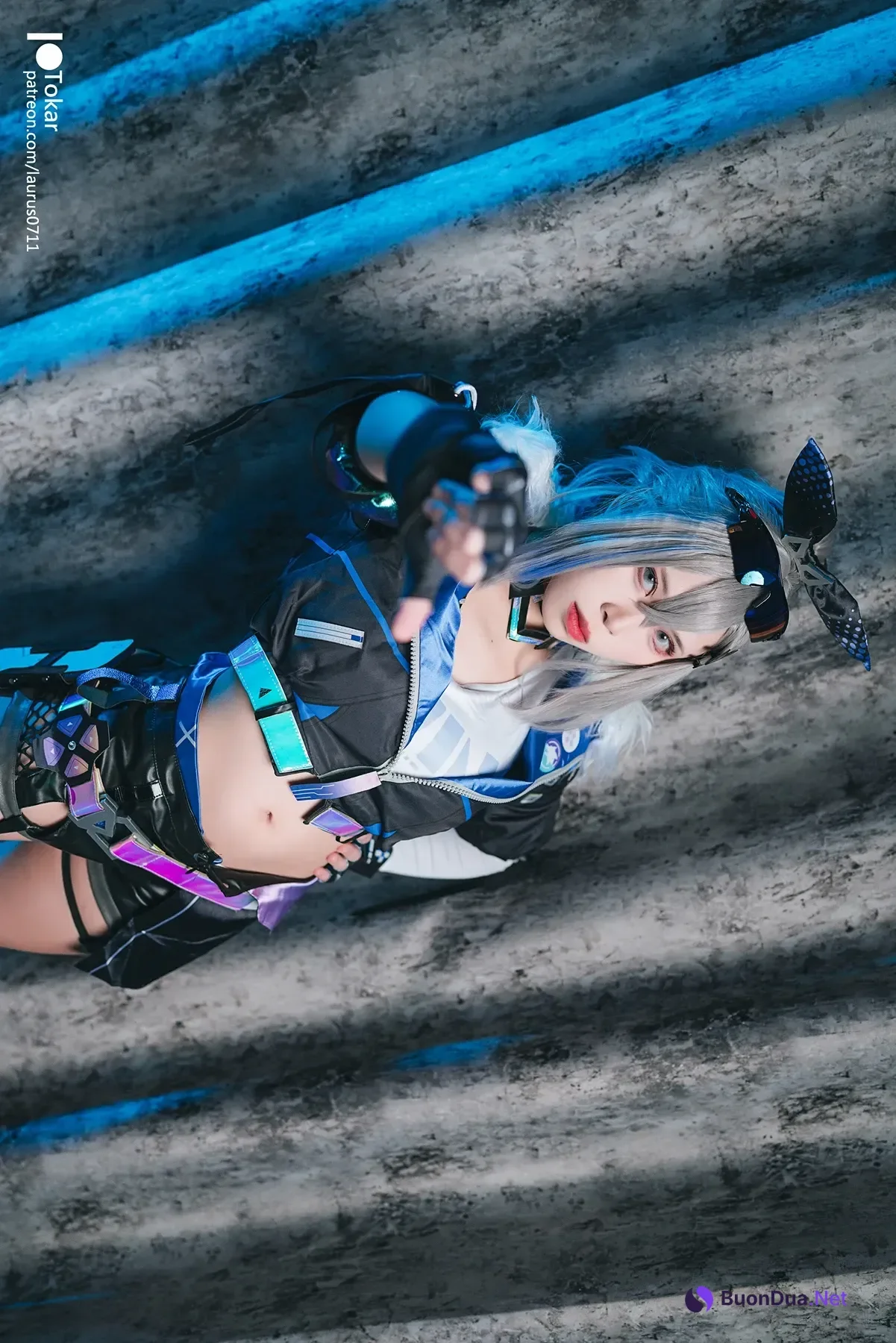 Tokar浵卡, 写真集 银狼 Silver Wolf - รูปภาพ 2