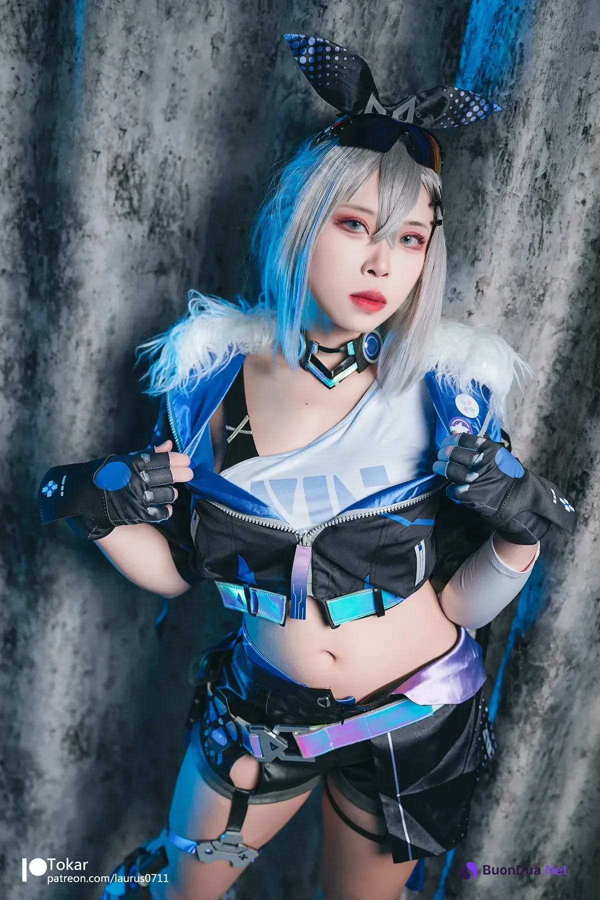 Tokar浵卡, 写真集 银狼 Silver Wolf - รูปภาพ 4