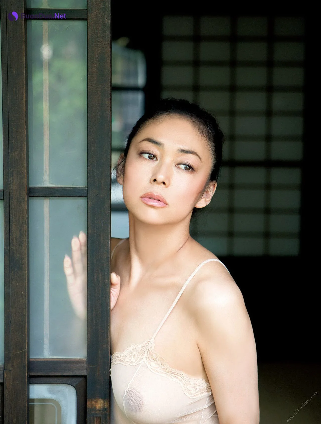 Tomoko Nakajima 中島知子, 写真集 「幕間 MAKUAI」 Set.02 - Photo 10