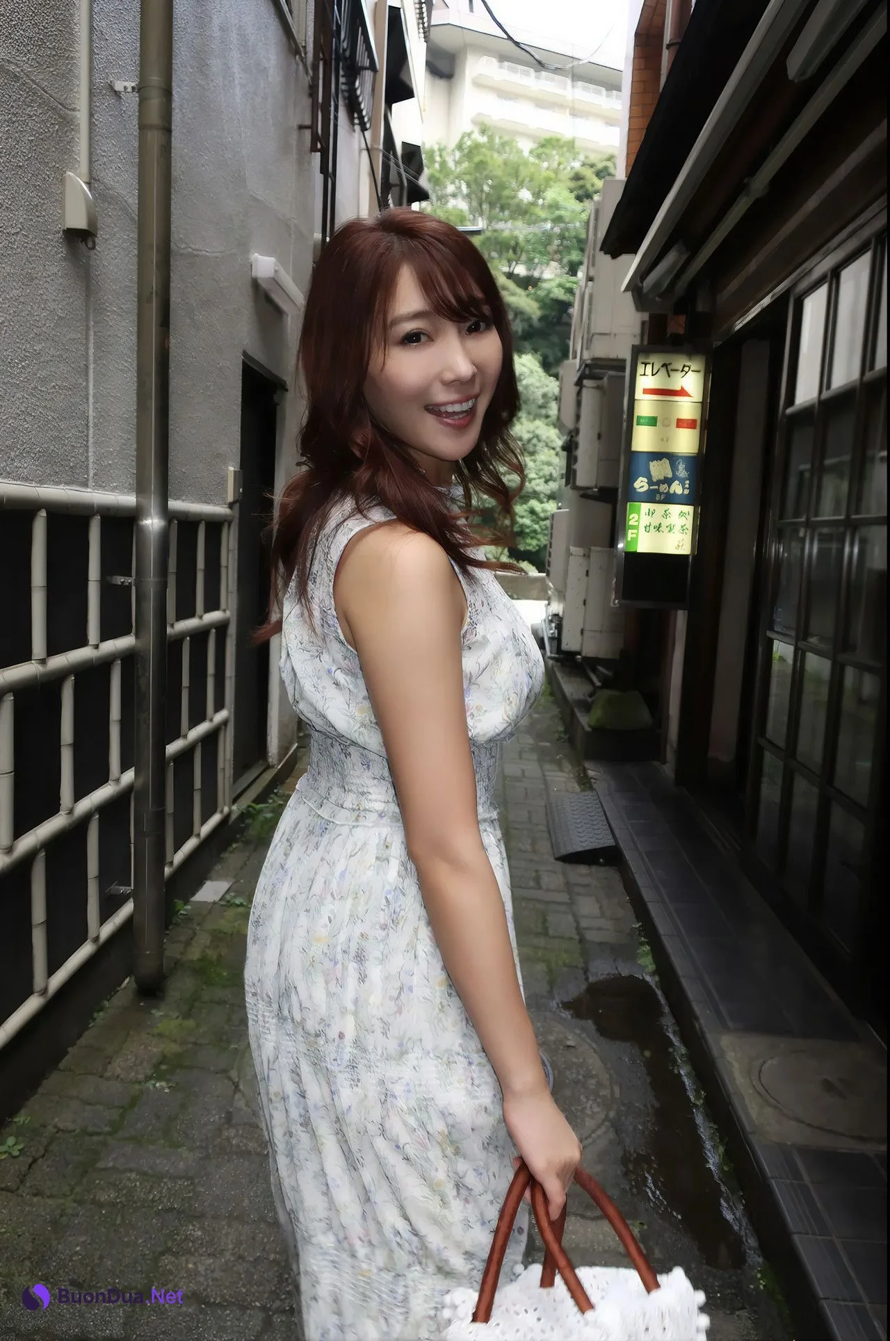 Tomomi Morisaki 森咲智美, FRIDAYデジタル写真集 『秘湯の密会 DAY.2』 Set.01 - Photo 2