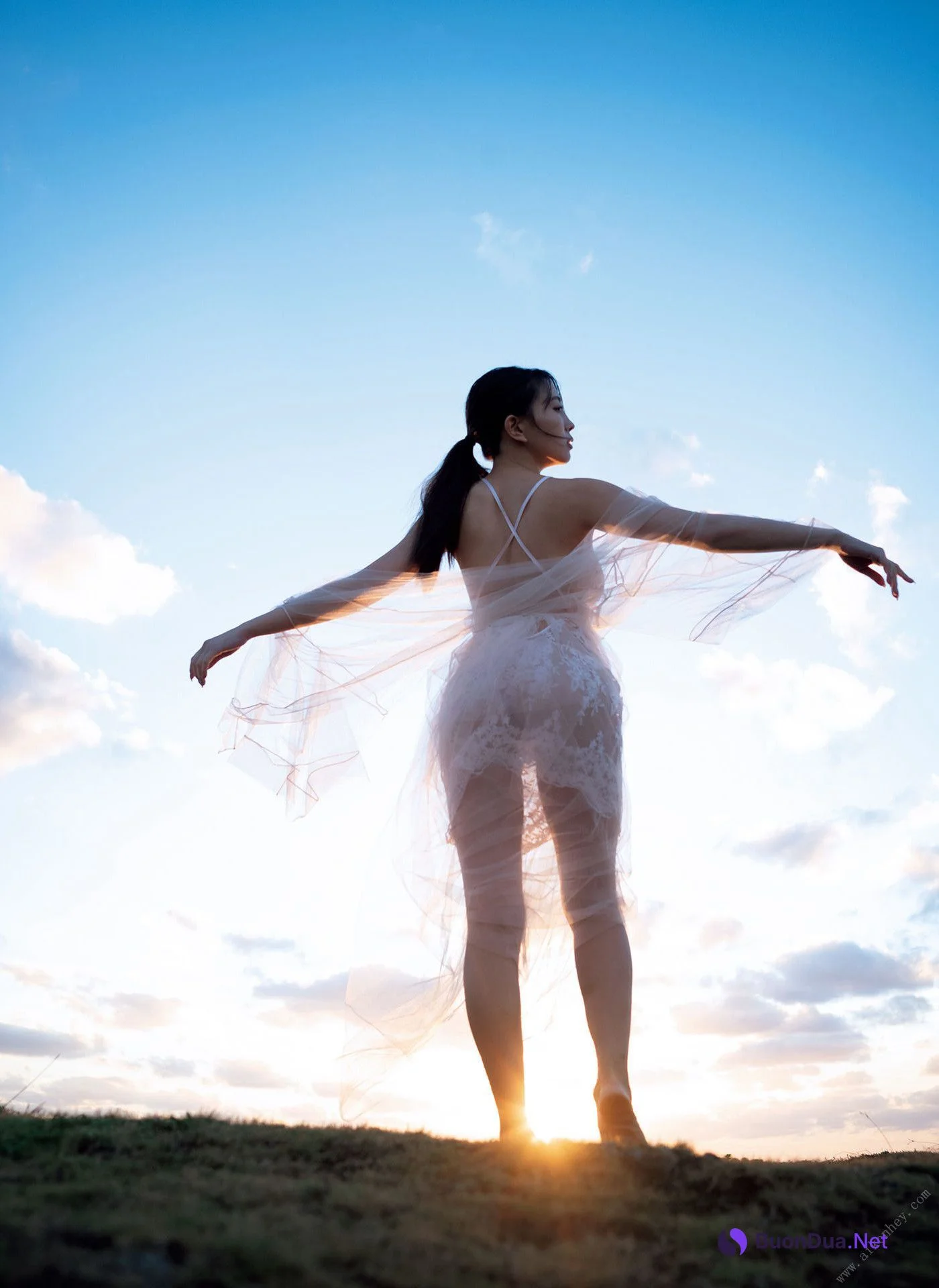 Tomomi Morisaki 森咲智美, 写真集 「Ｎｅｃｔａｒ」 Set.03 - Photo 9