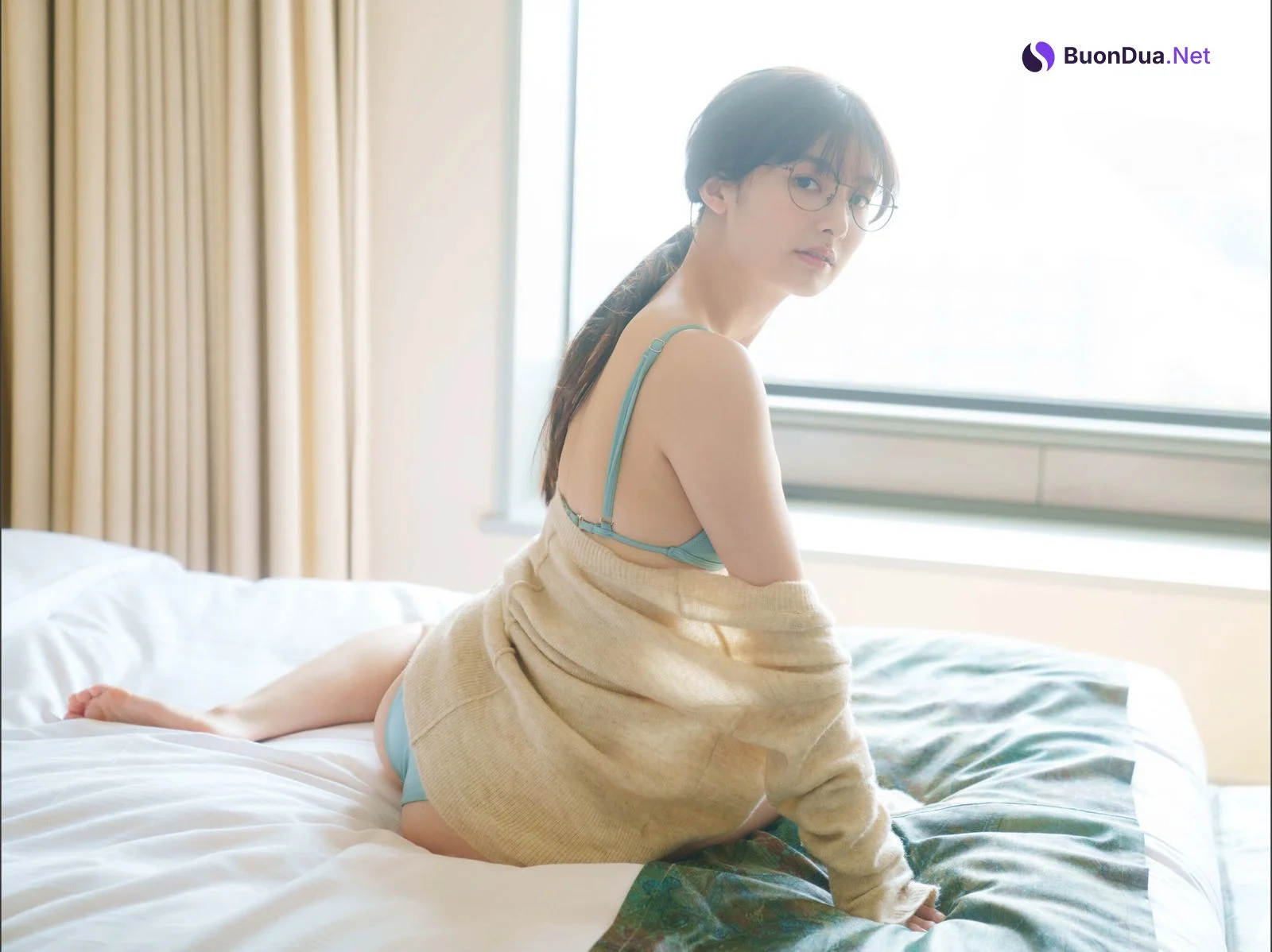 Tomu Muto 武藤十夢, 週刊現代デジタル写真集 「誘惑する才女」 Set.04 - รูปภาพ 2