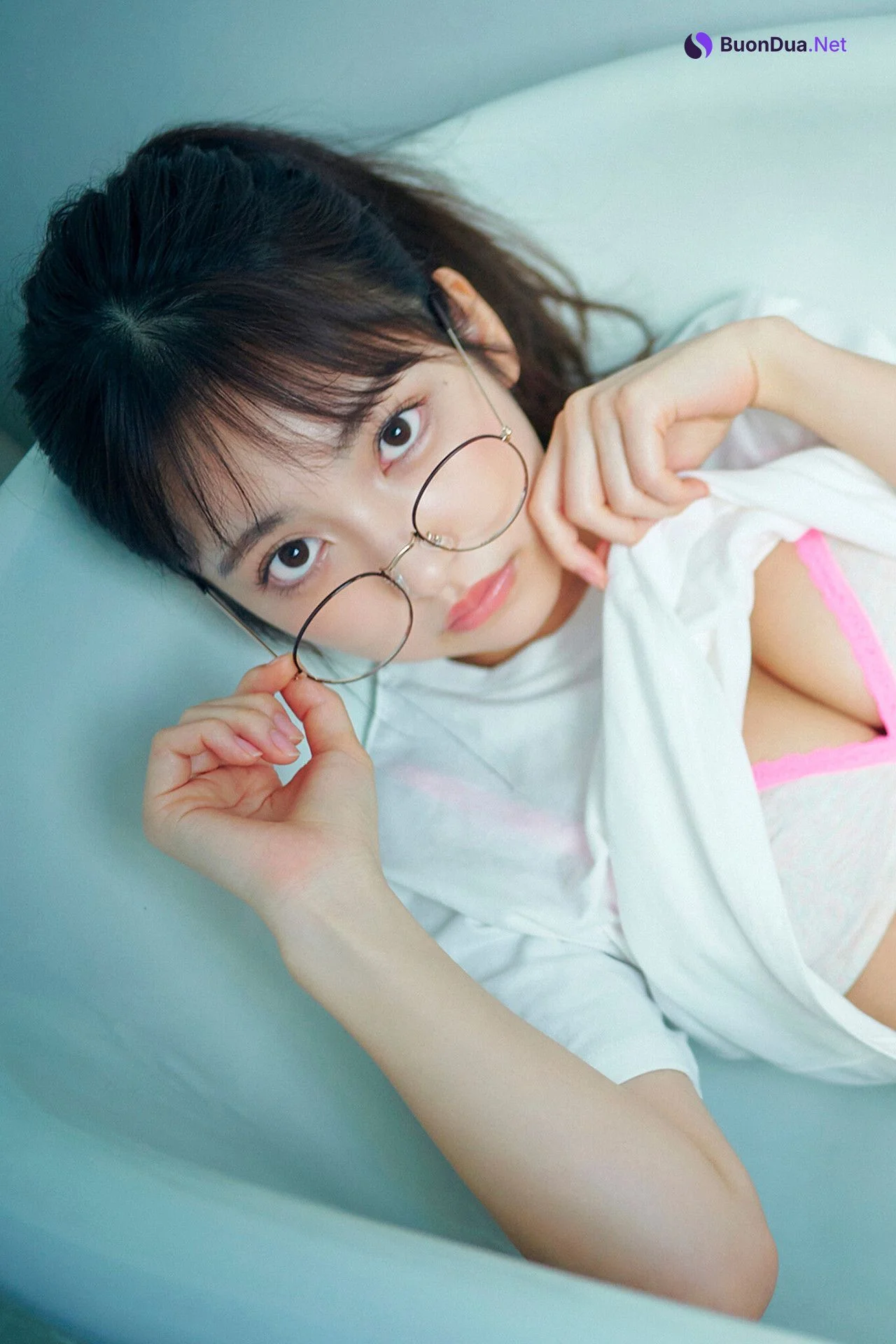 Toumi 十味, 写真集 「Off Mode スピサン グラビアフォトブック」 Set.01 - Photo 8