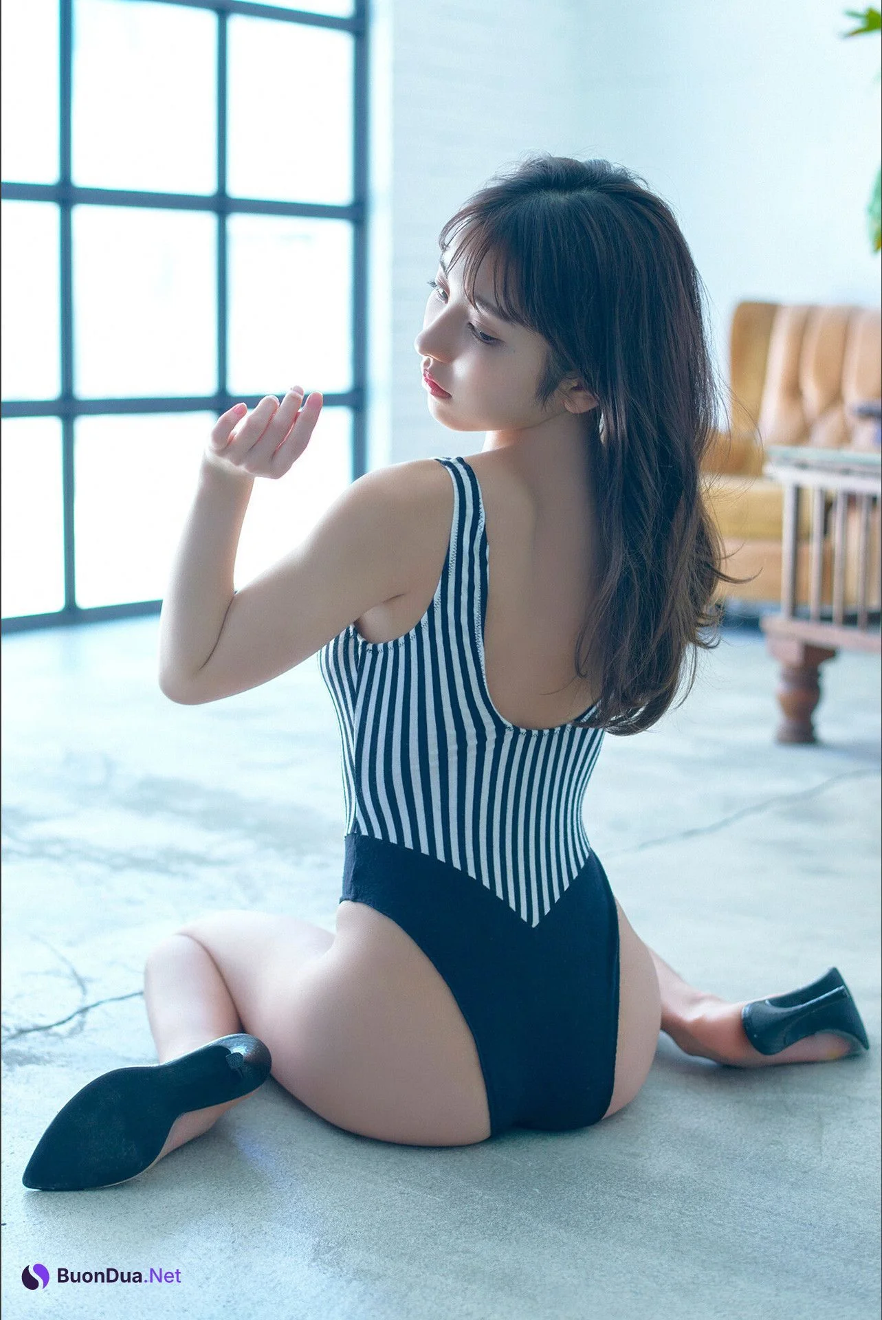 Toumi 十味, 写真集 「Off Mode スピサン グラビアフォトブック」 Set.02 - Photo 17