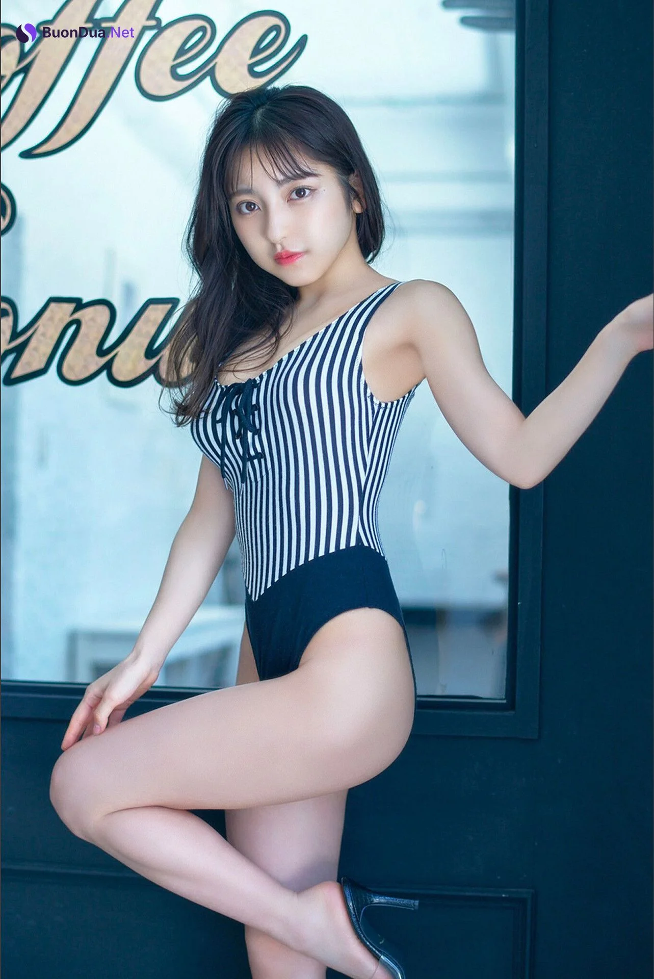Toumi 十味, 写真集 「Off Mode スピサン グラビアフォトブック」 Set.02 - Photo 6