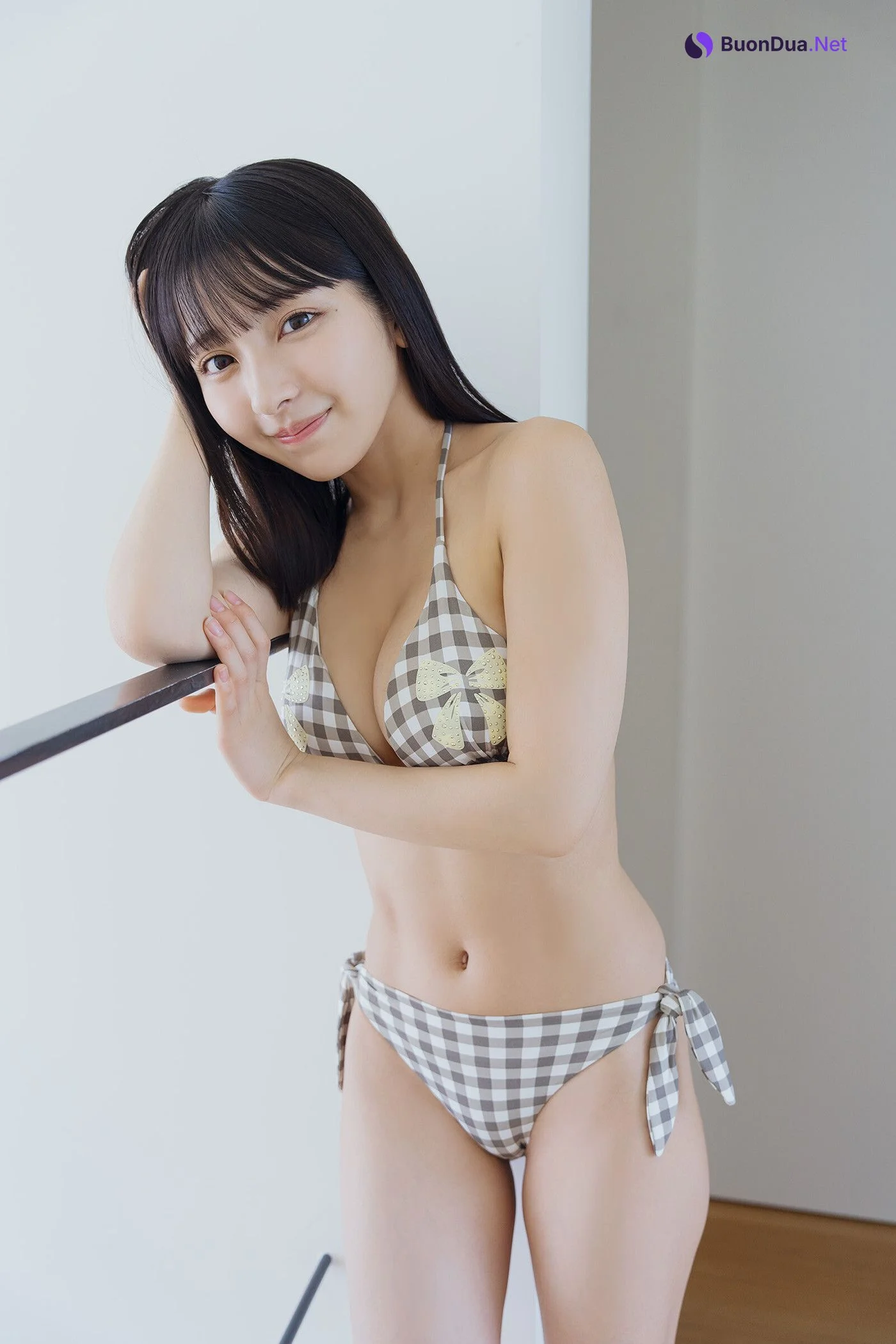 Toumi 十味, 漫画アクションデジタル写真集 「もっと甘いものを」 Set.01 - Photo 2