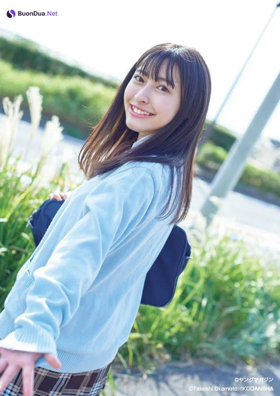 Tsukine Takeuchi 竹内月音, Young Magazine 2021 No.01 (ヤングマガジン 2021年01号) - Photo 6