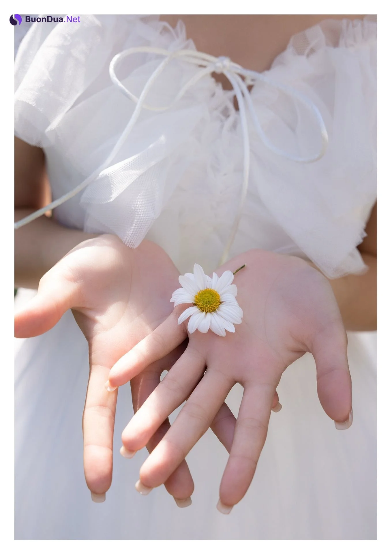 Tsumugi Hashimoto 橋本つむぎ, デジタル限定 YJ Photo Book 「（ヤンジャンが無責任に断言）大阪で一番可愛いアイドル！」 Set.02 - Photo 2