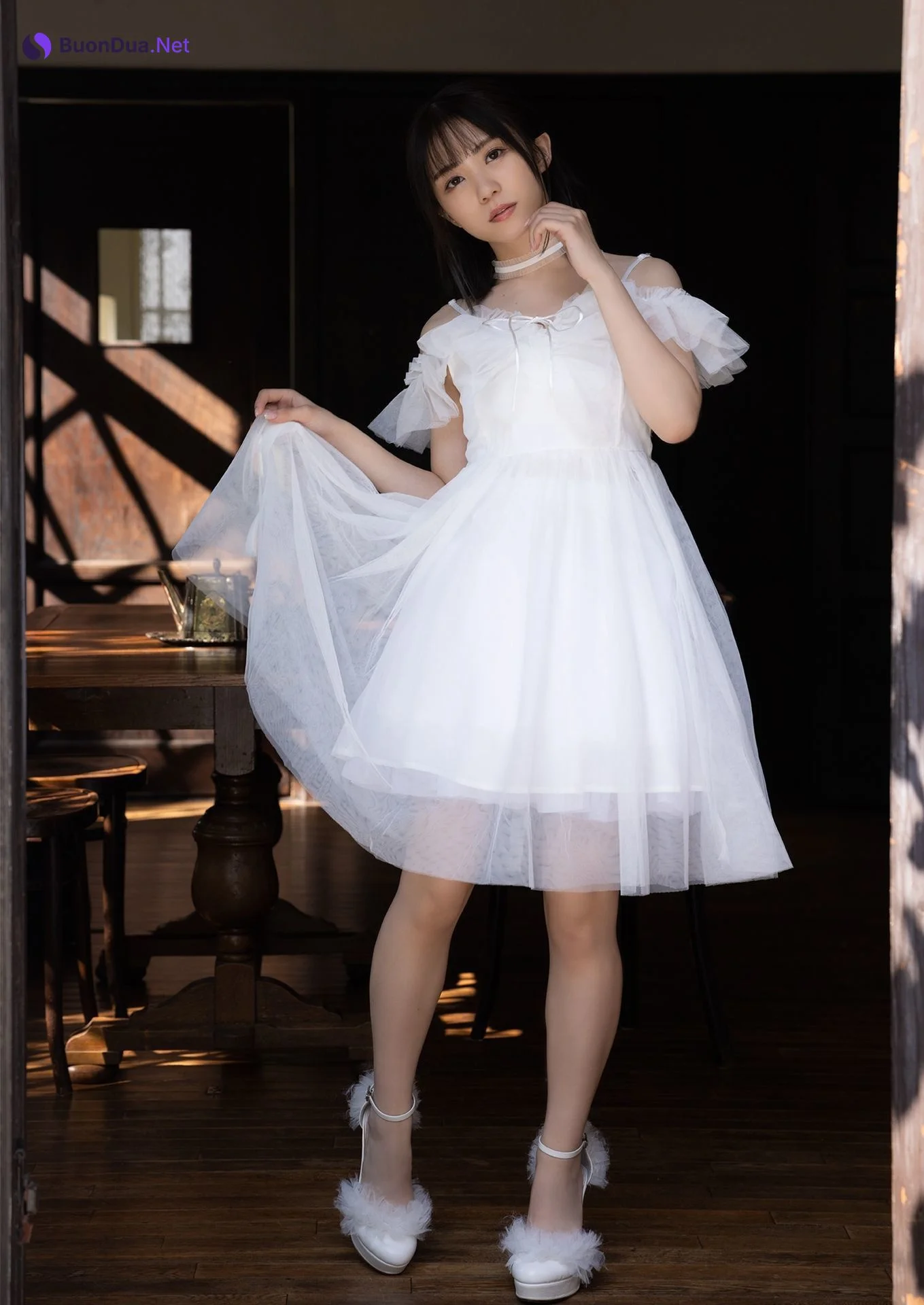 Tsumugi Hashimoto 橋本つむぎ, デジタル限定 YJ Photo Book 「（ヤンジャンが無責任に断言）大阪で一番可愛いアイドル！」 Set.02 - Photo 3